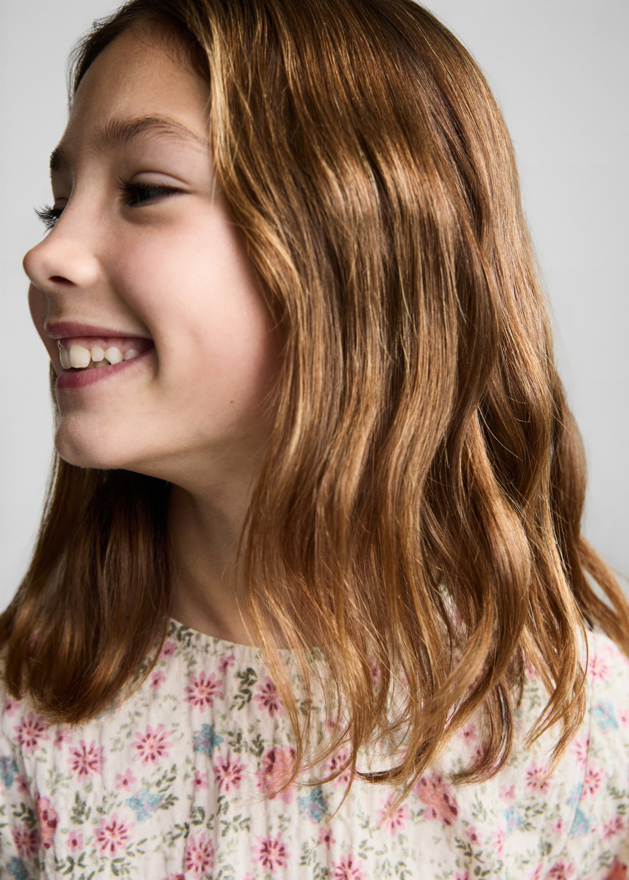 Blusa estampado flores - Pormenor do artigo 1, Cru. Ref: 87013648-00.