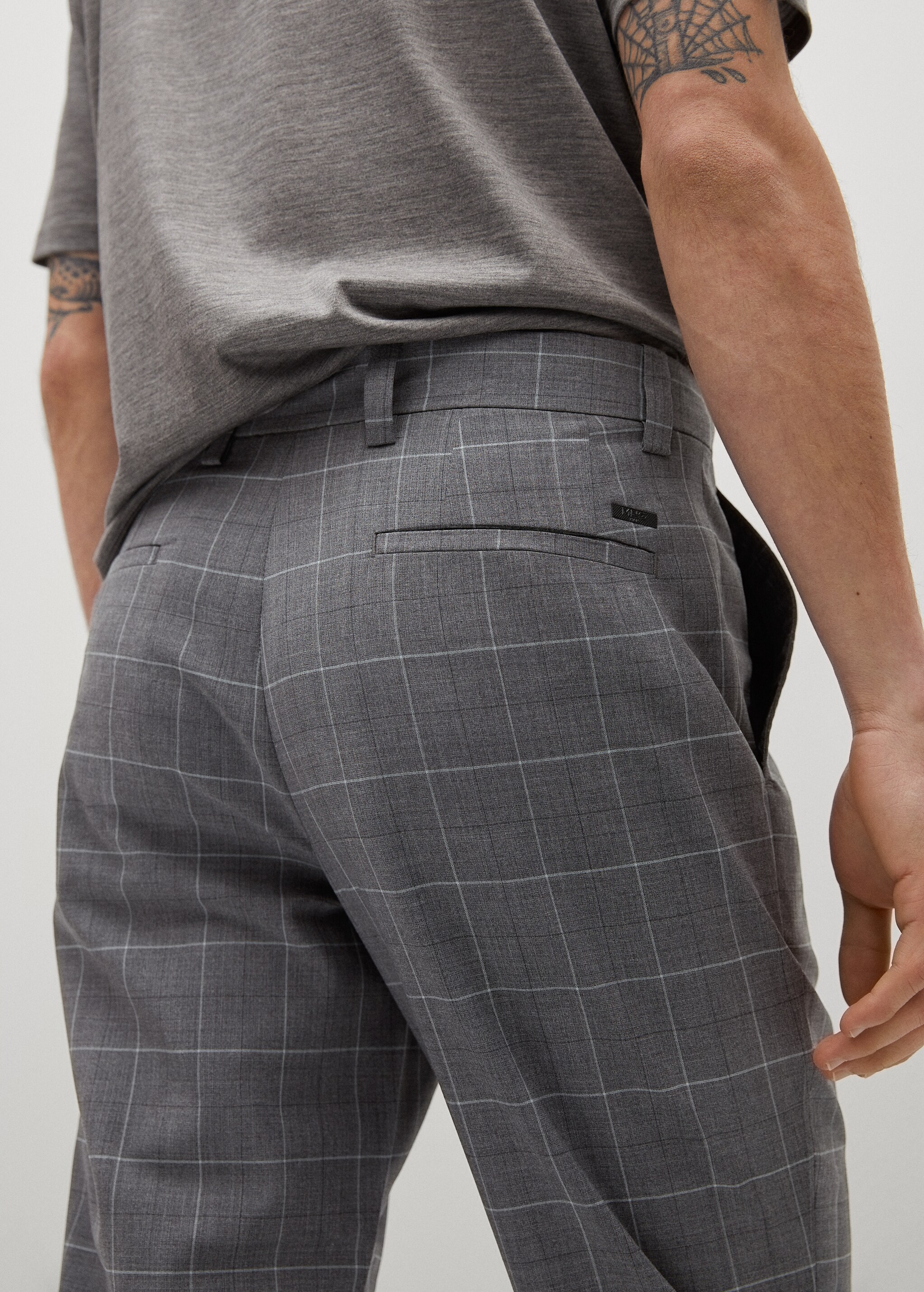 Pantalón lana cuadros - Detalle del artículo 2