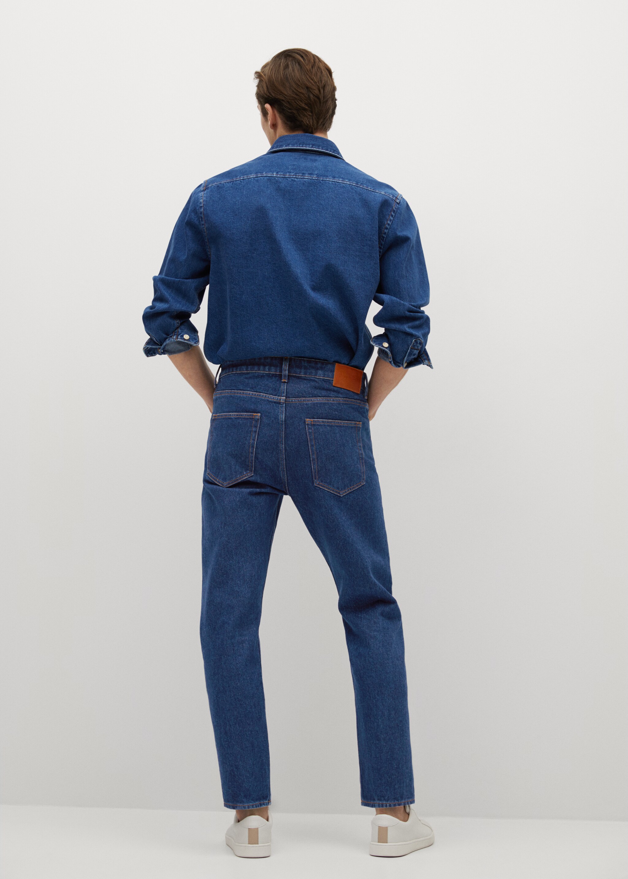 Jeans Ben tapered fit lavado oscuro - Reverso del artículo