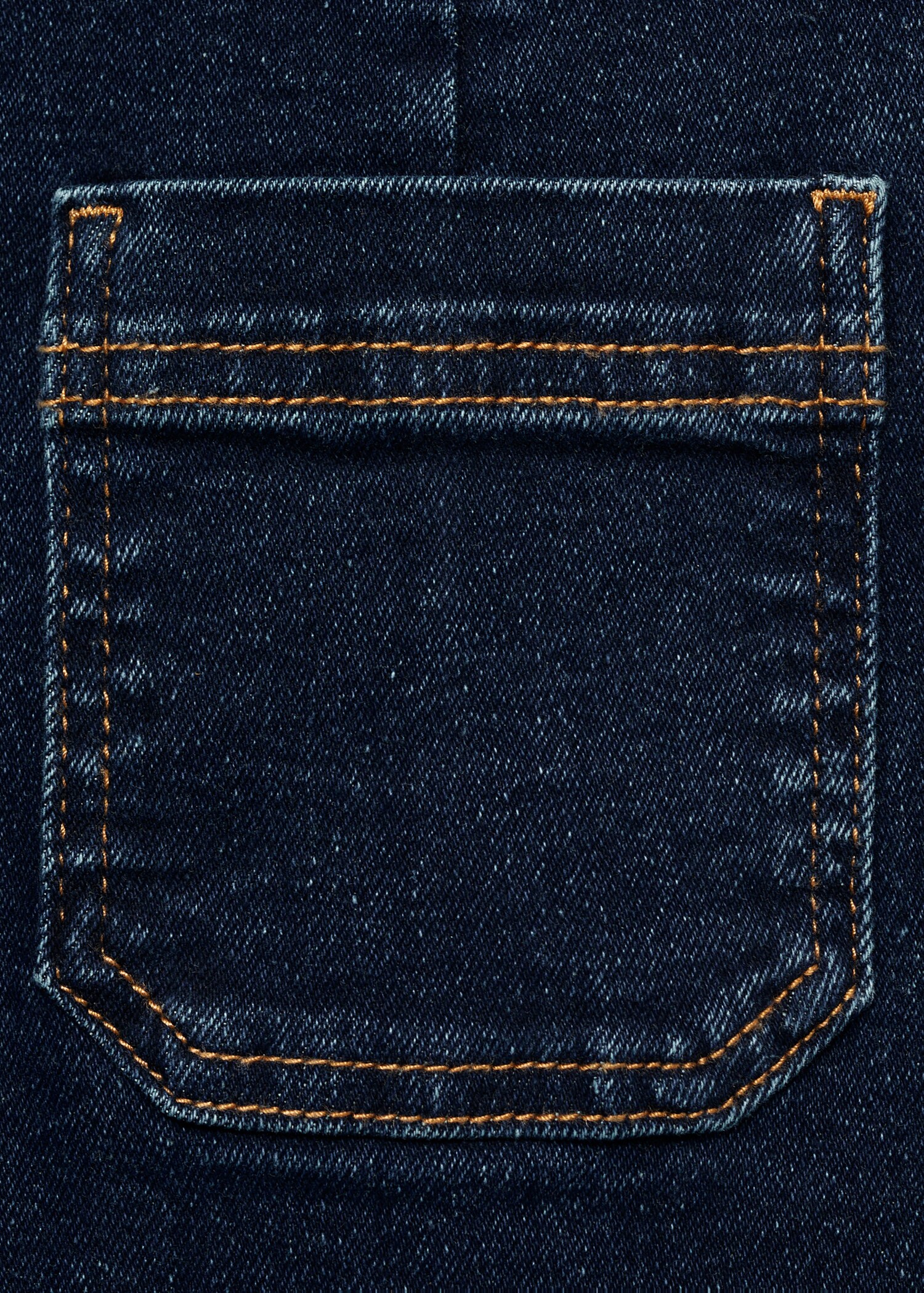 Flared cropped jeans with pockets - Details of the article 8