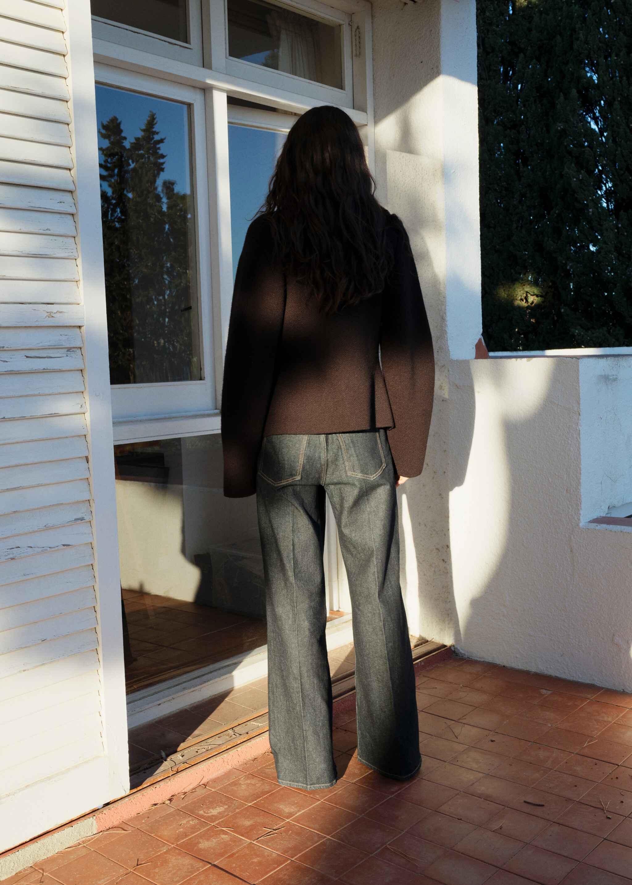 High-rise wide leg rinse-wash jeans - Reverse of the article, Open Blue. Ref: 87014079-00.