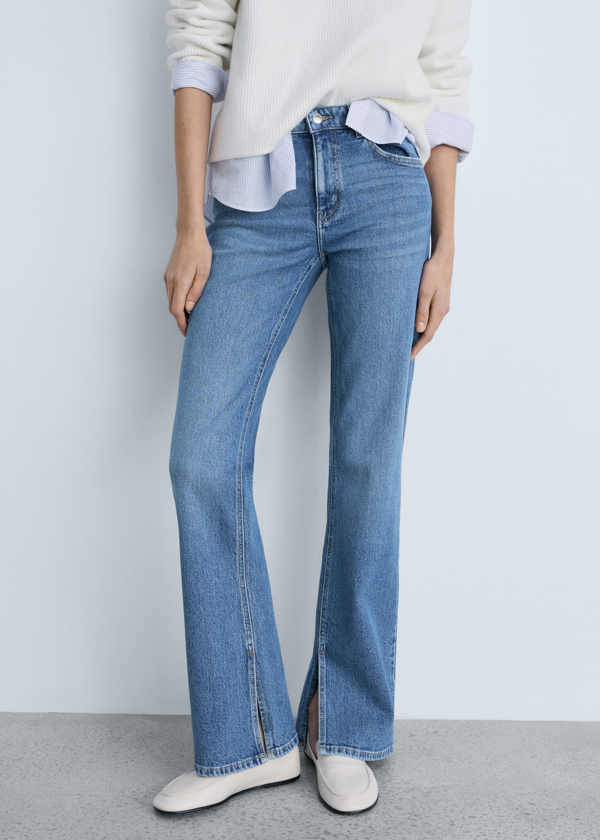 Medium-rise straight jeans with slits - Medium plane, Medium Blue. Ref: 87014080-00.