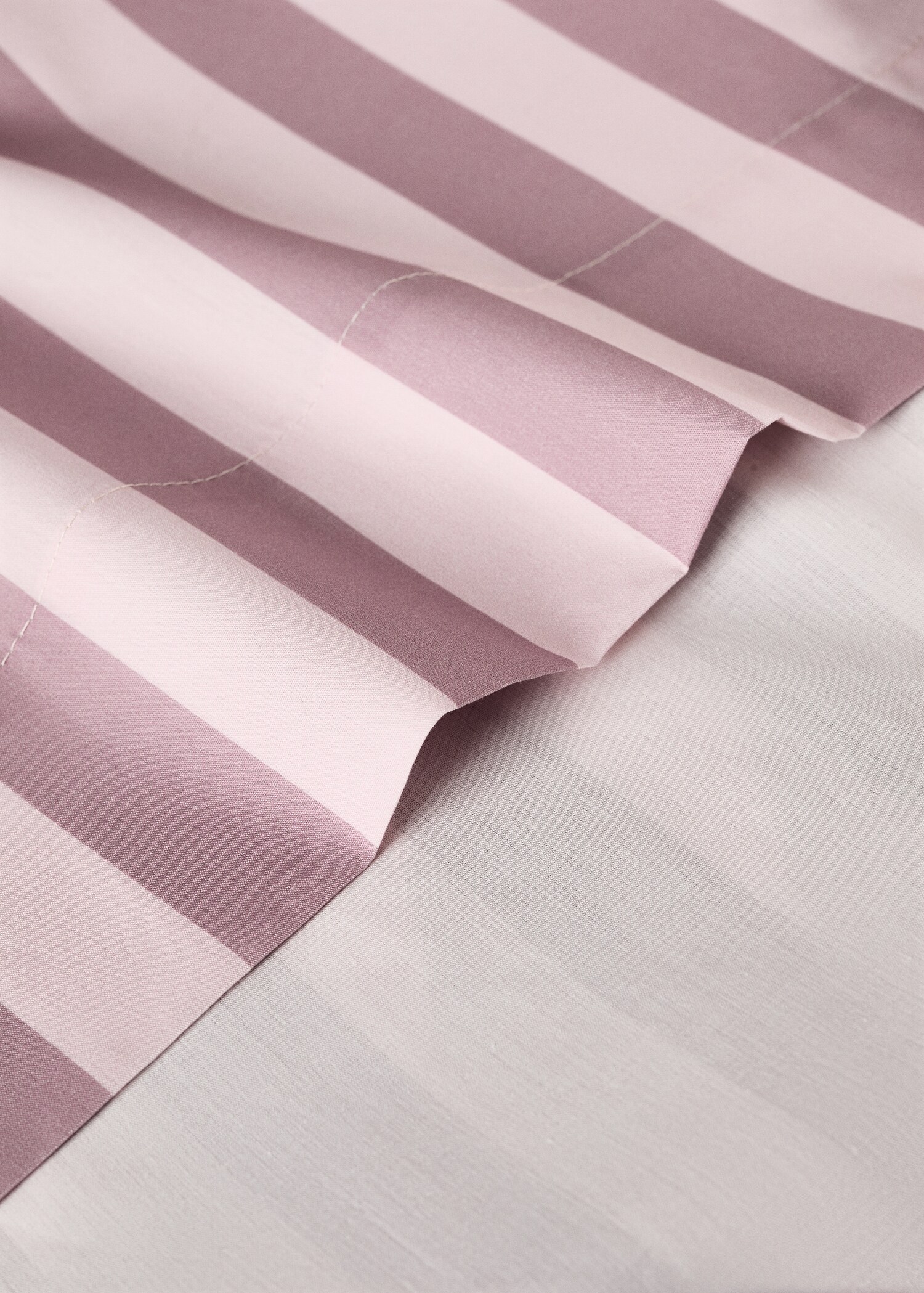 Cotton percale thick-striped top sheet for cot - Details of the article 1