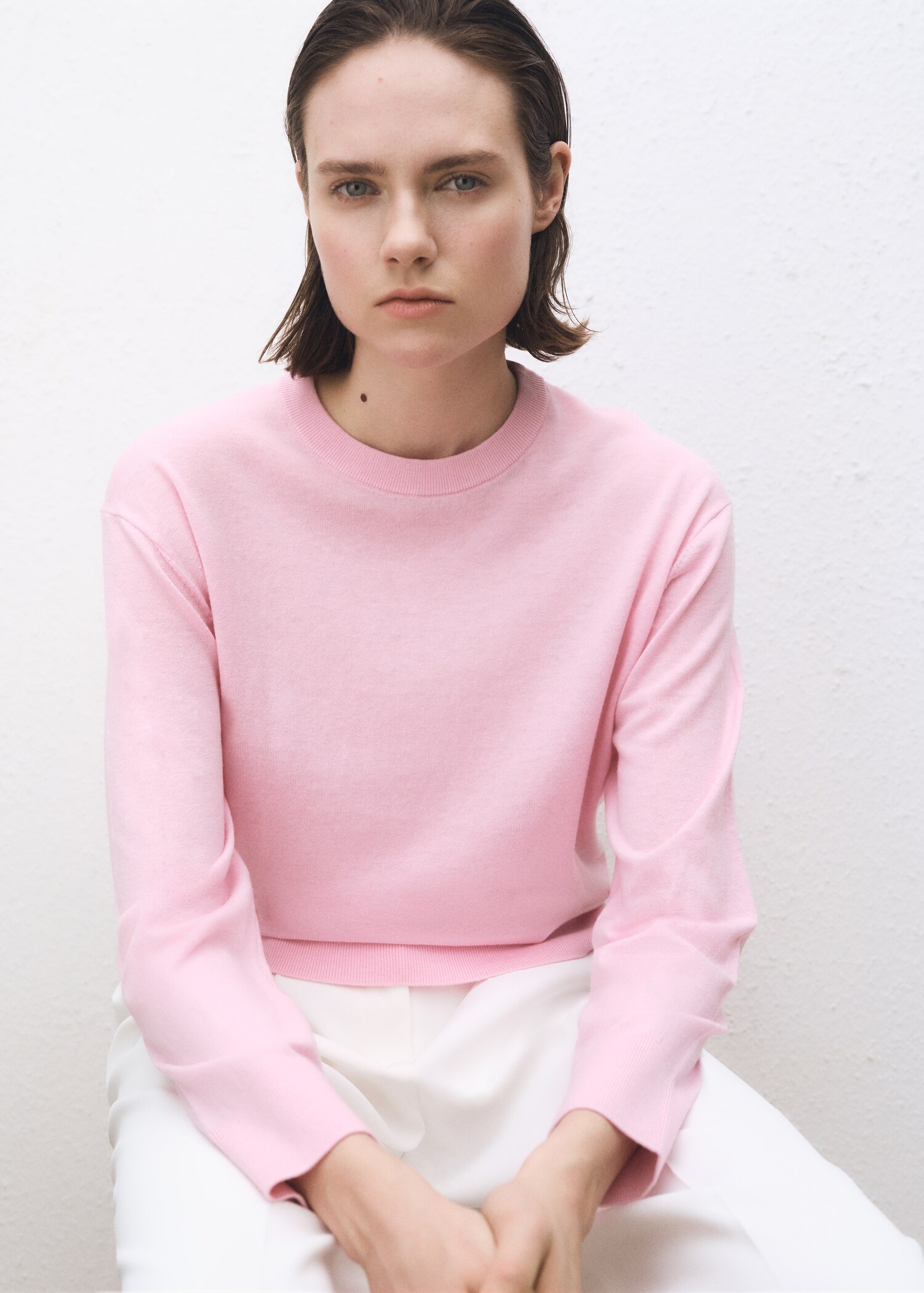 Pull-over laine mélangée col rond - Plan moyen