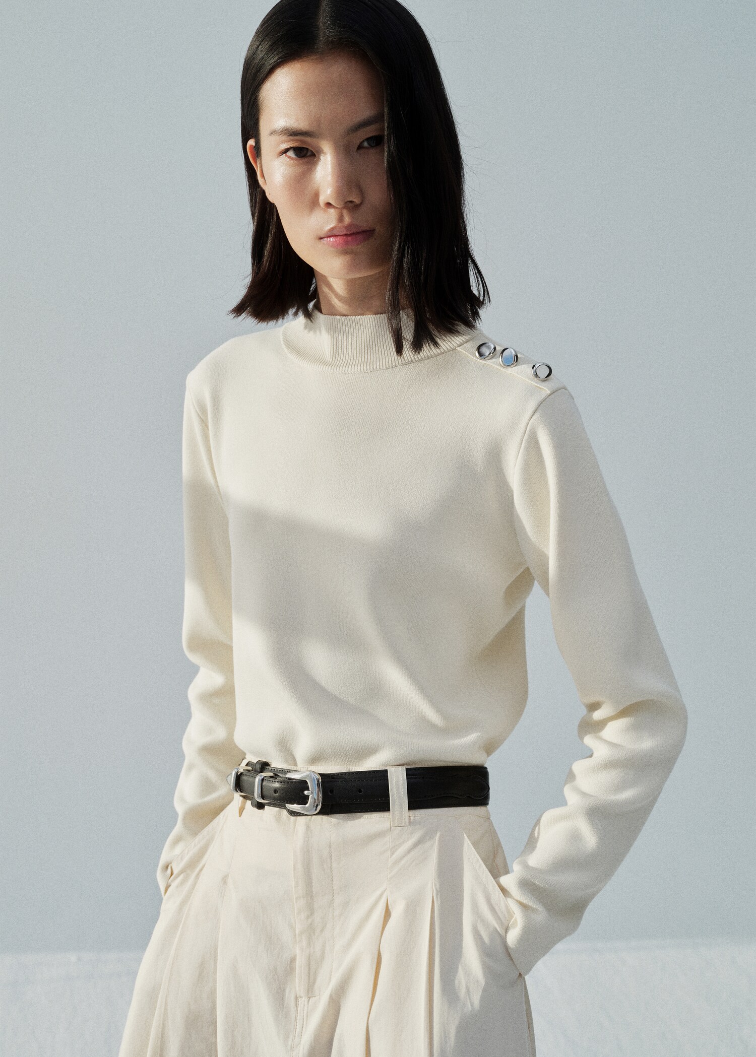 Buttons detail knit sweater - Medium plane