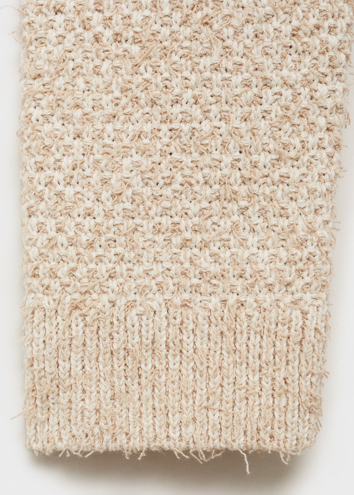 Grobstrickjacke mit Knöpfen - Detail des Artikels 0