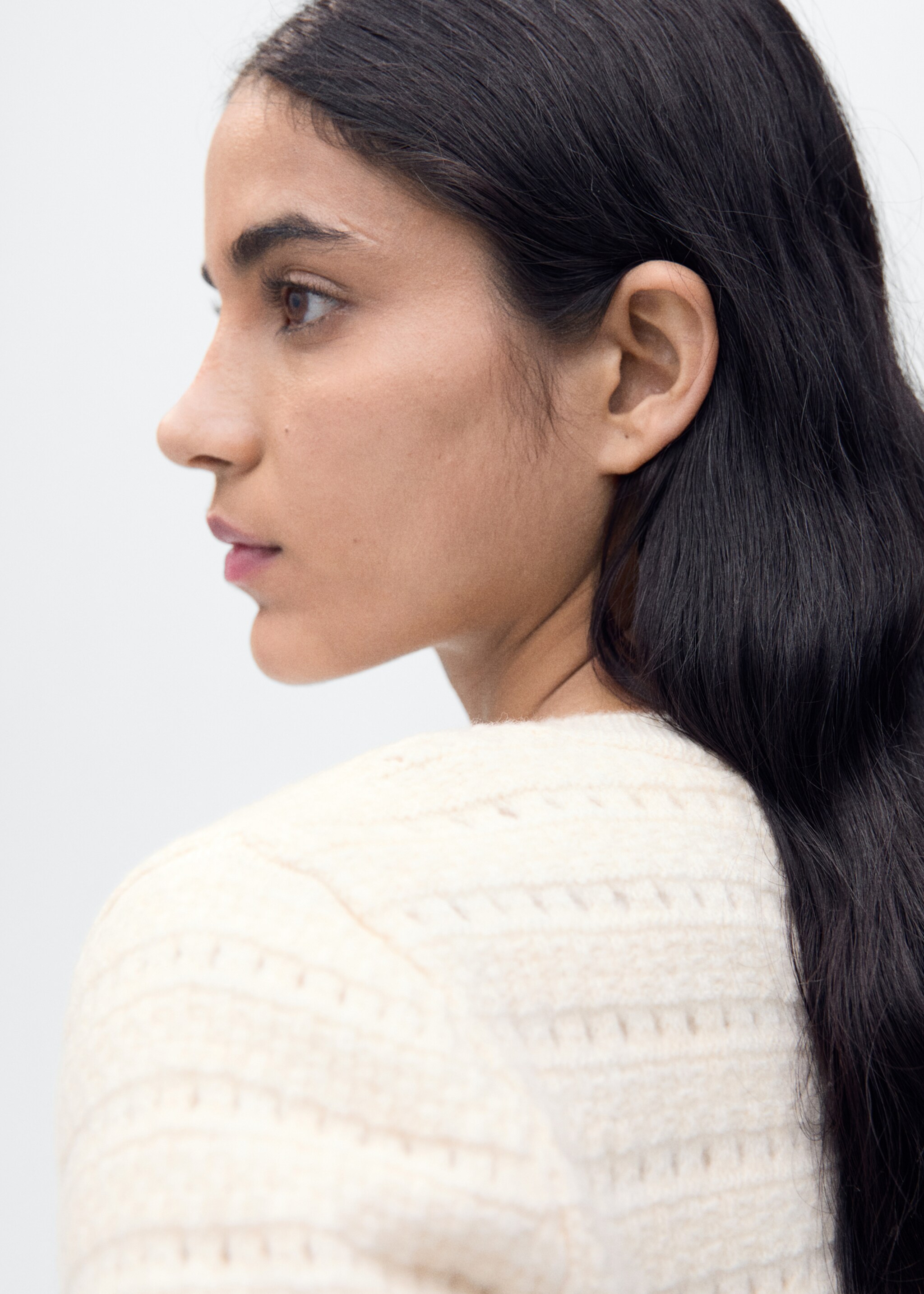 Knitted jacket with openwork details - Details of the article 1, Ecru. Ref: 87014095-00.