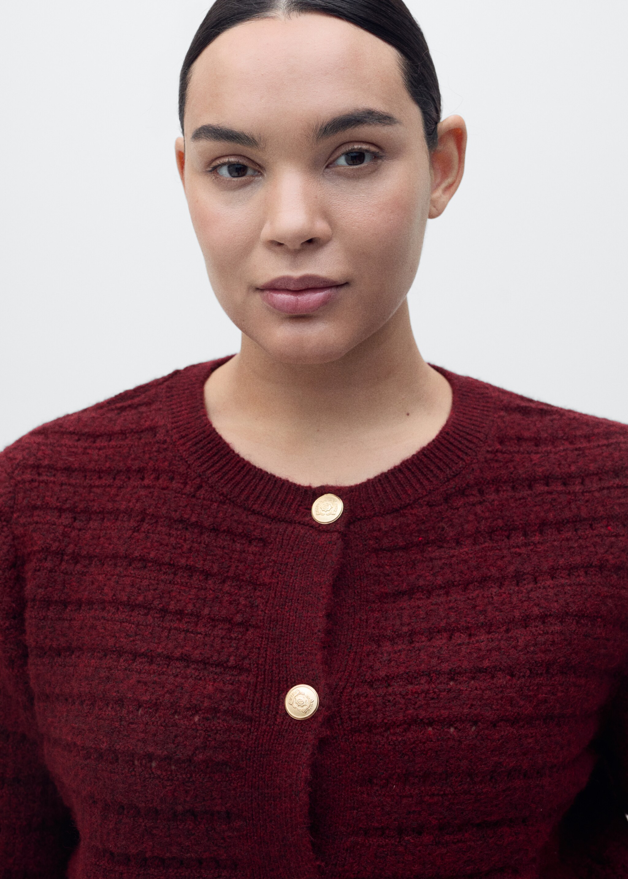 Knitted jacket with openwork details - Details of the article 4, Wine. Ref: 87014095-00.