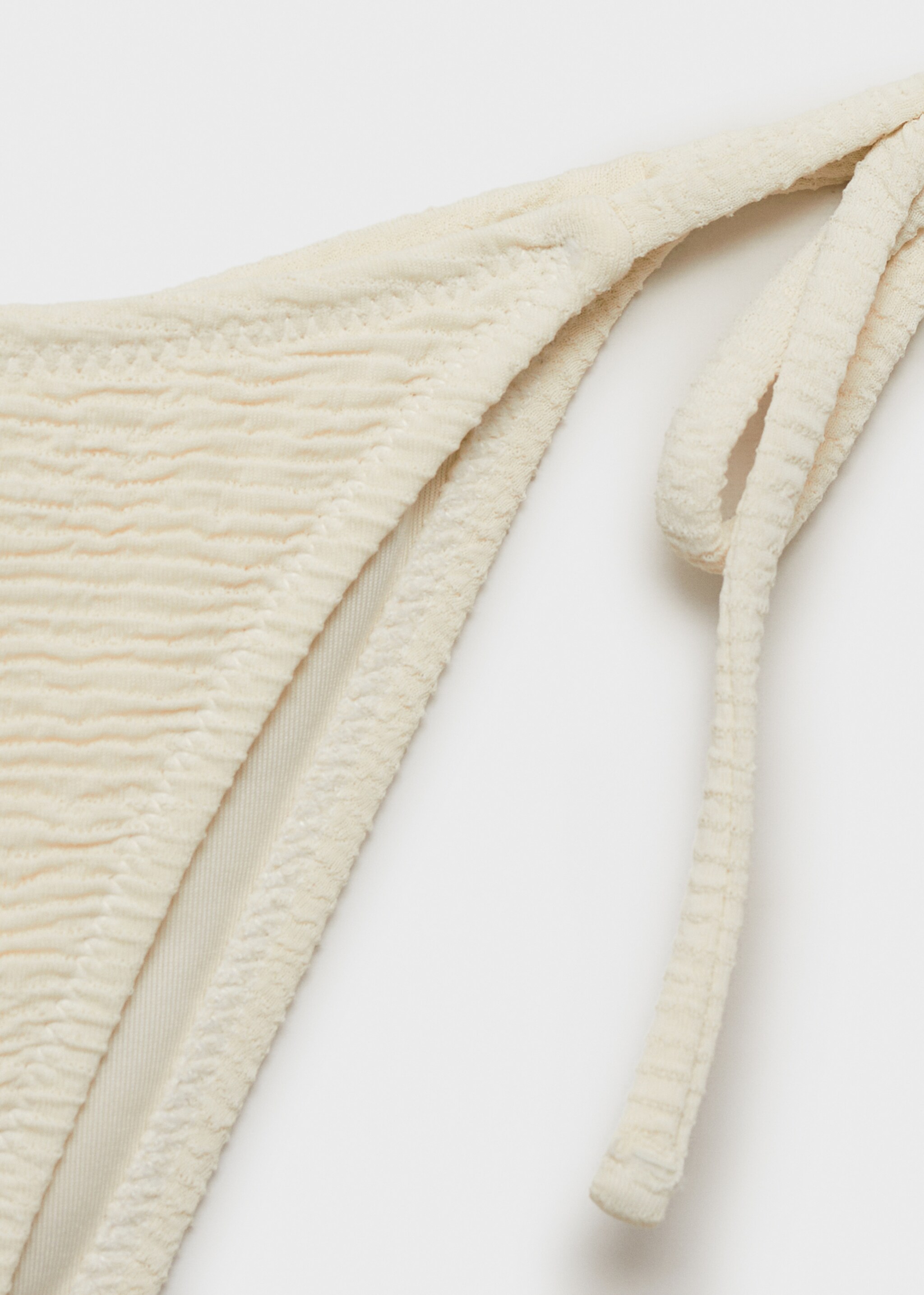Culotte bikini nœuds - Détail de l'article 8, Écru. Ref: 87014395-00.