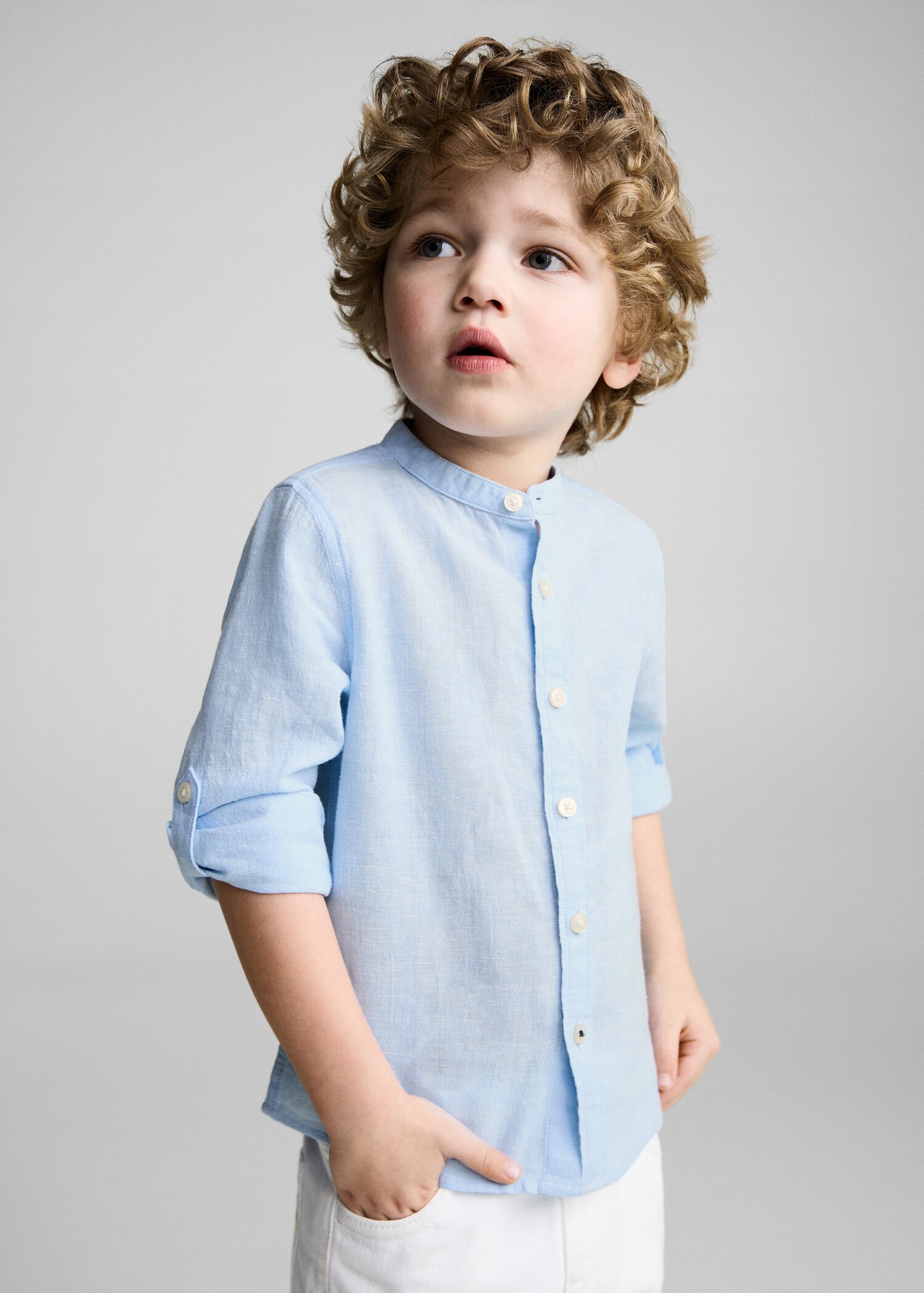 Chemise lin col mao - Plan moyen