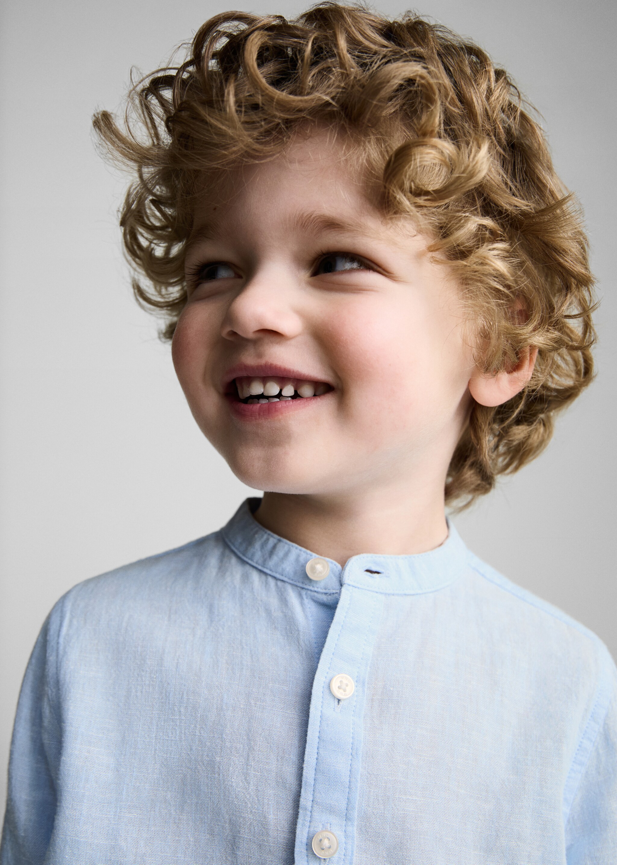 Chemise lin col mao - Détail de l'article 1, Bleu ciel. Ref: 87014405-00.