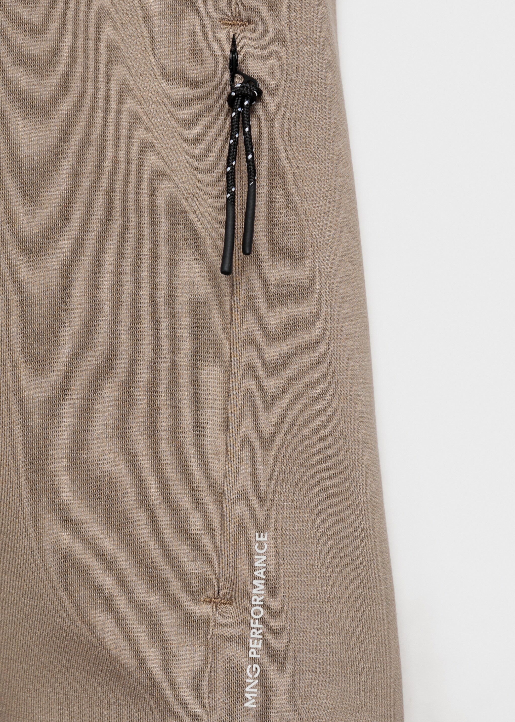 COOLMAX® zip-up sweatshirt - Details of the article 0, Sand. Ref: 87014407-00.
