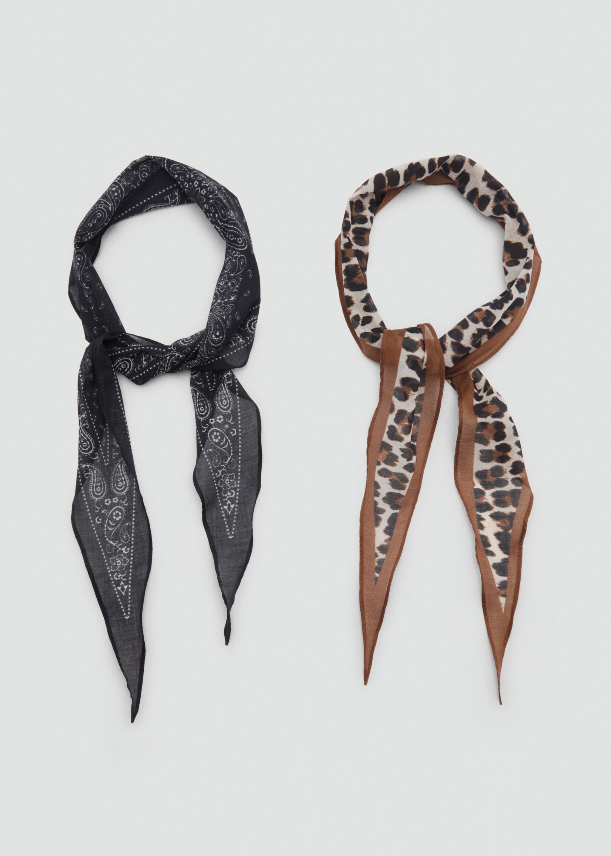 Set of 2 printed handkerchiefs - Details of the article 1, Brown. Ref: 87014410-00.