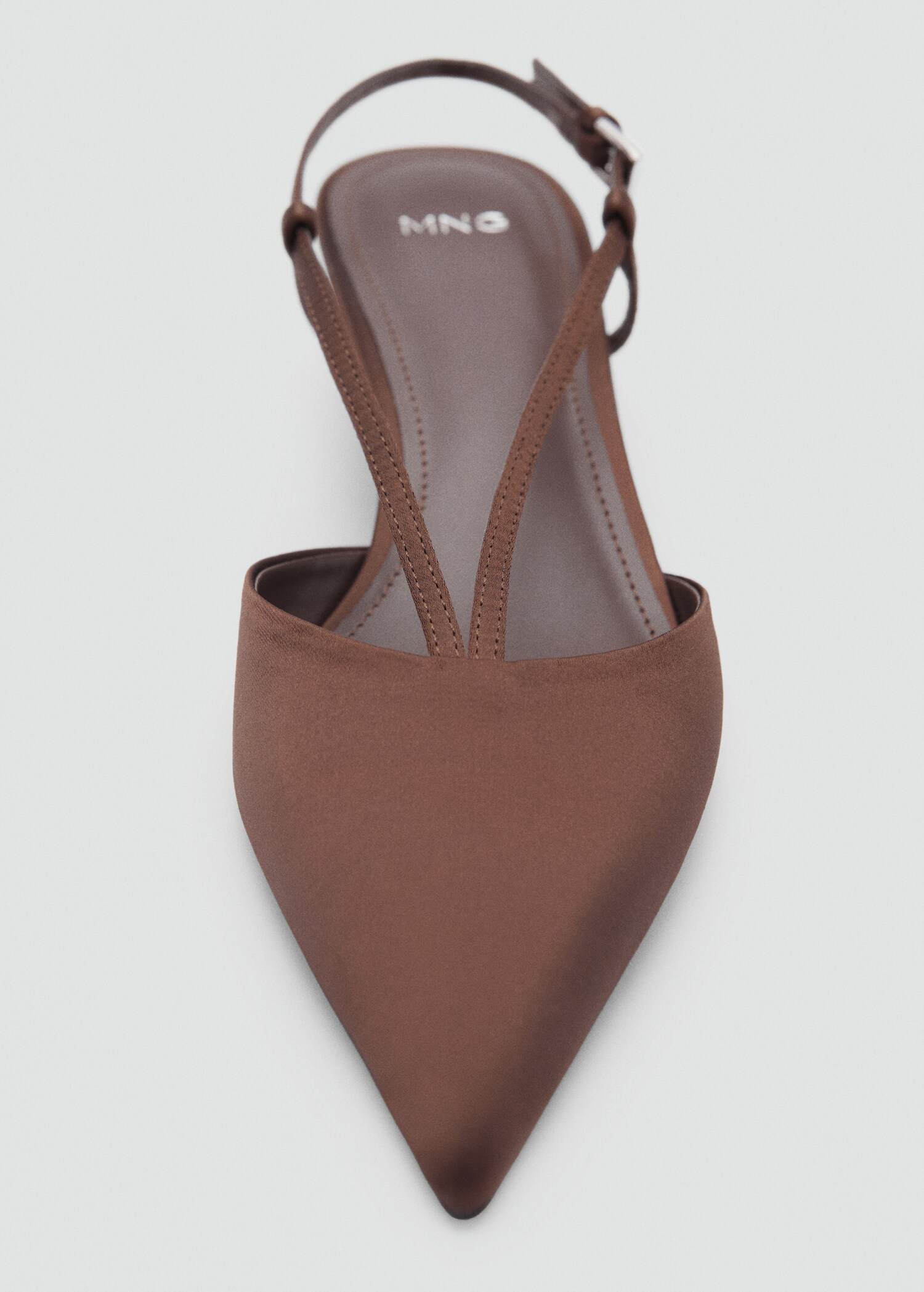 Satin kitten-heel shoes with straps - Details of the article 3