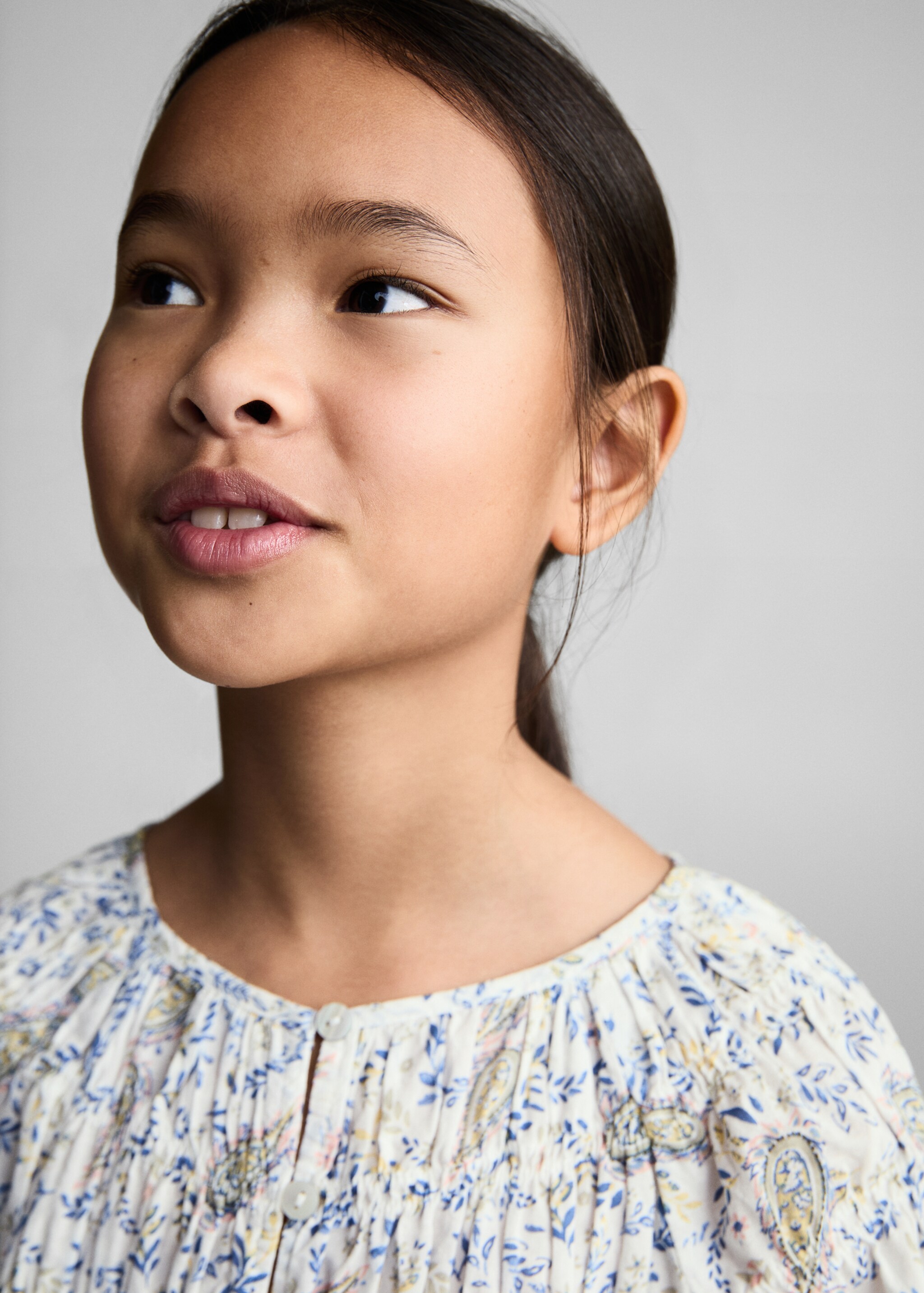 Paisley print blouse - Details of the article 1, White. Ref: 87014798-00.