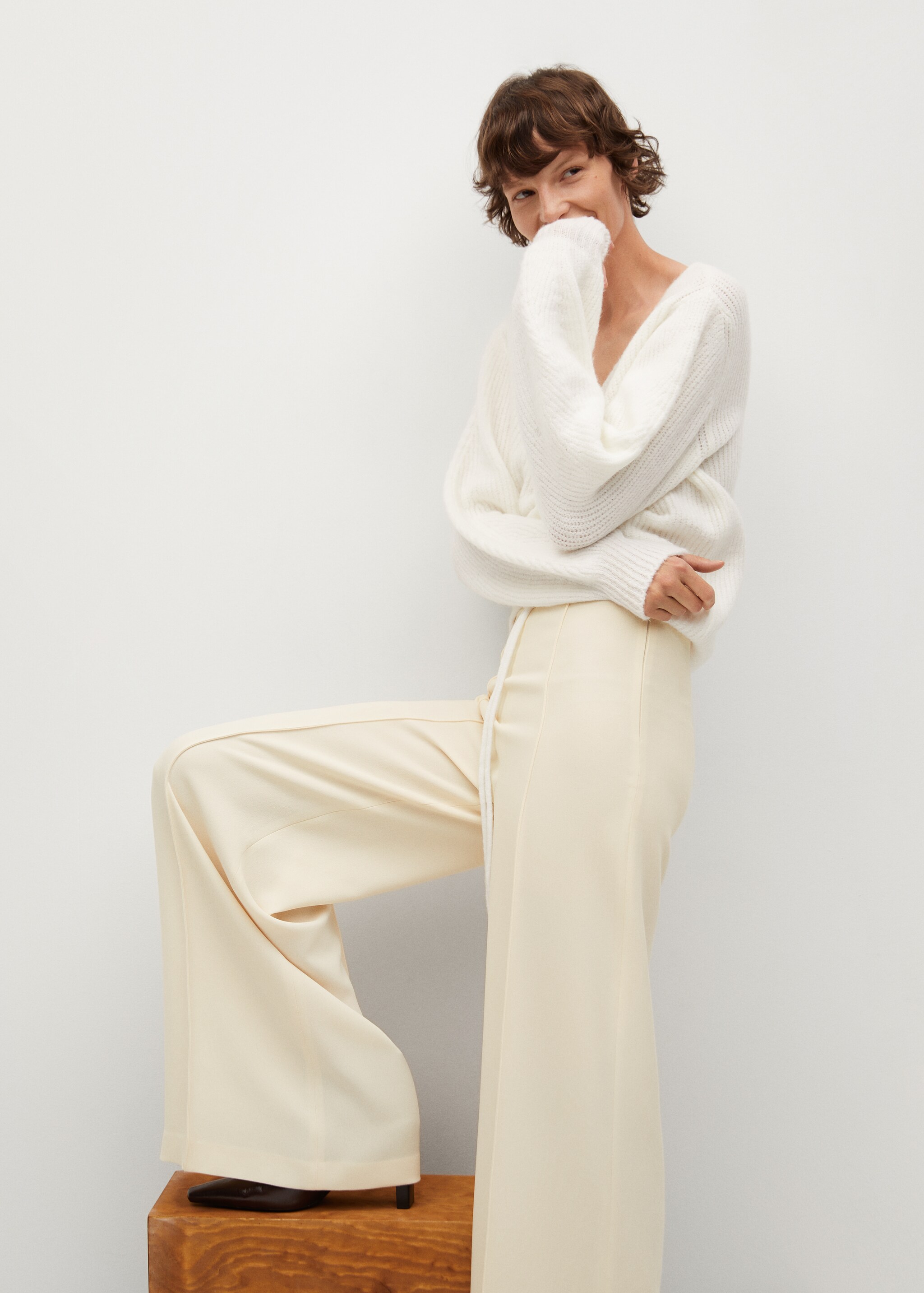 Flowy palazzo trousers - Details of the article 1