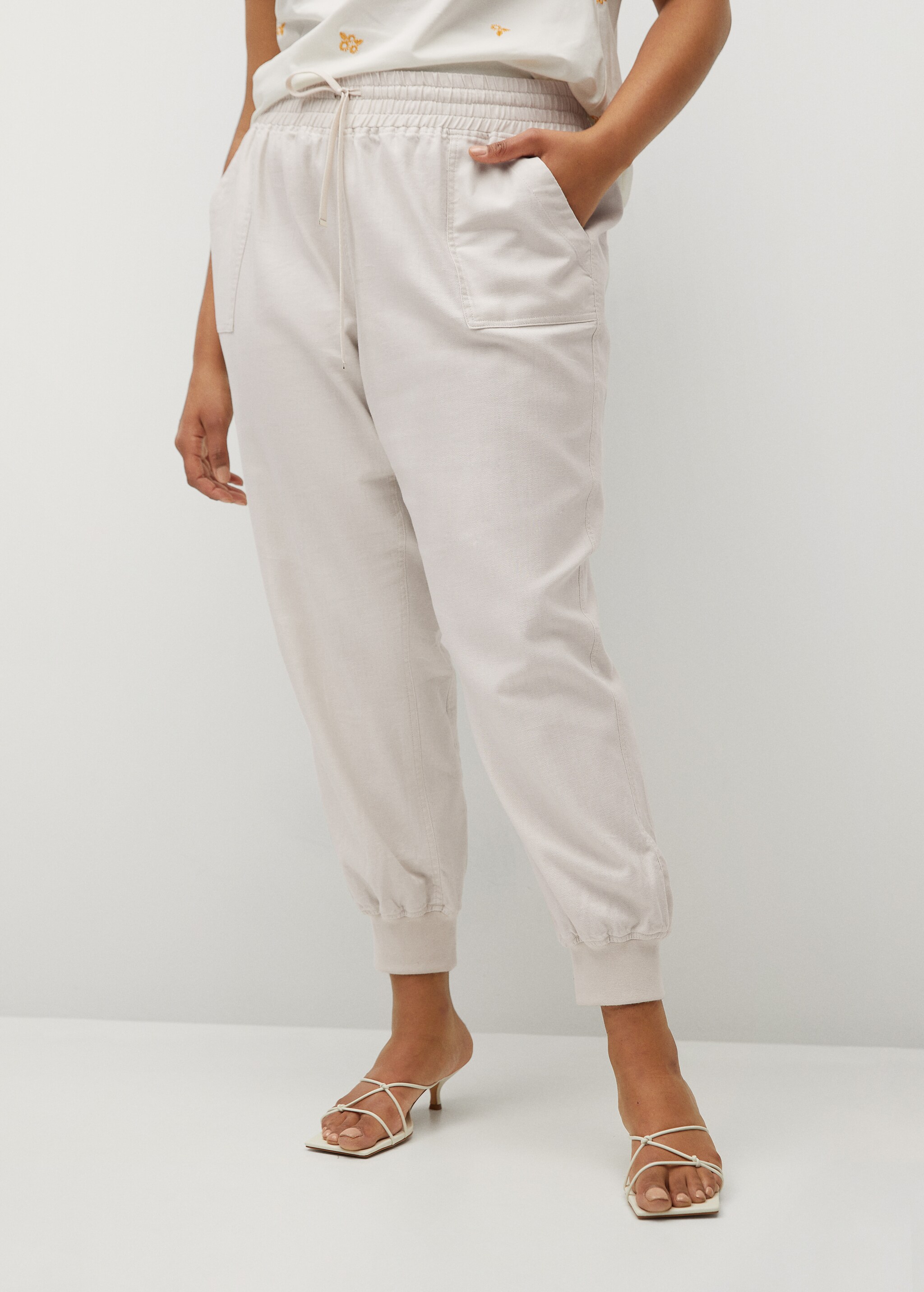 Pantalón baggy algodón - Plano medio