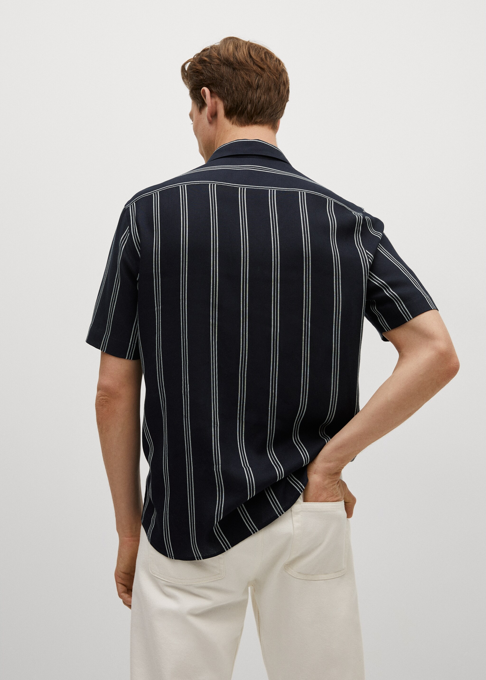 Camisa regular fit fluida rayas - Reverso del artículo
