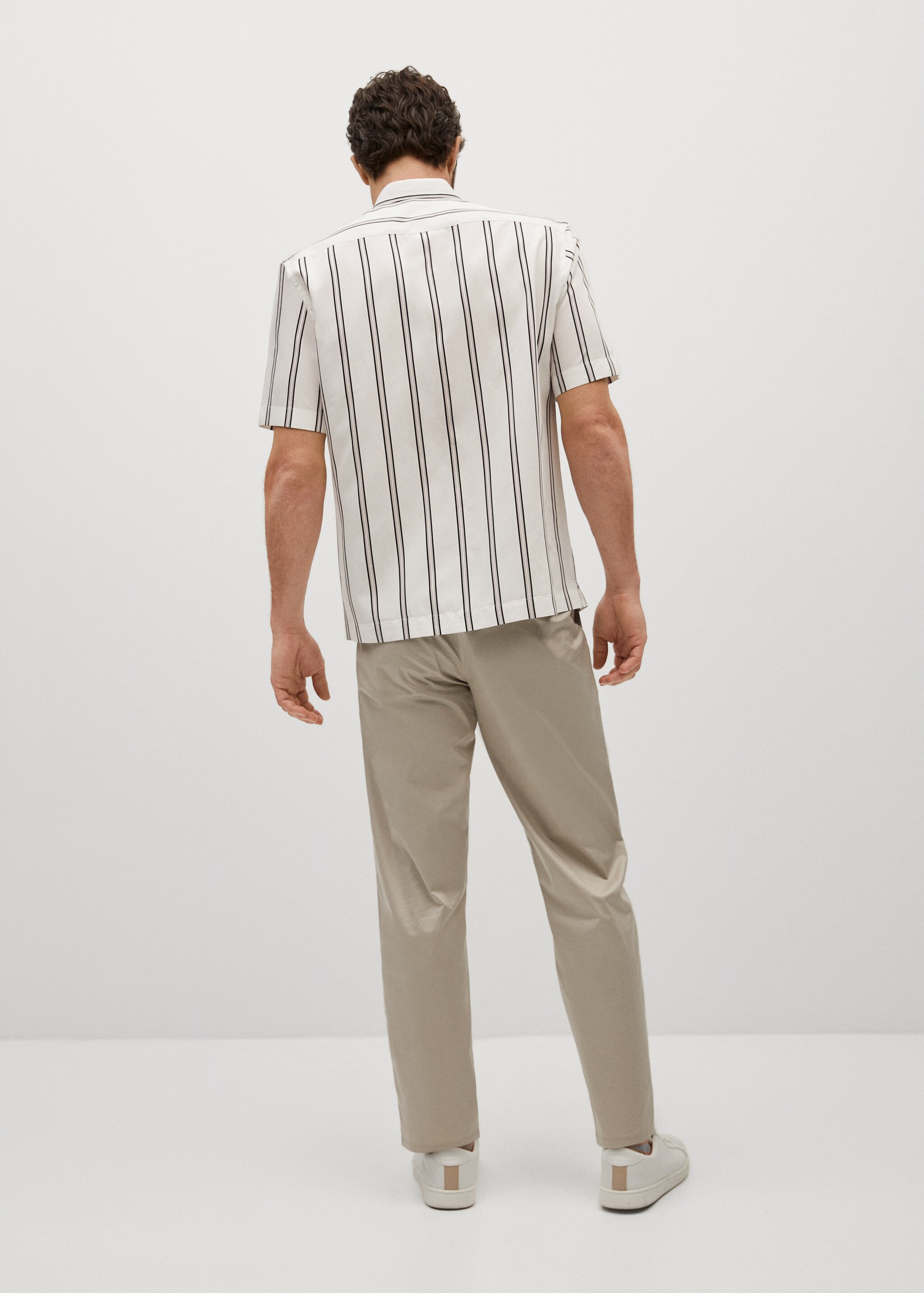 Camisa regular fit fluida rayas - Reverso del artículo