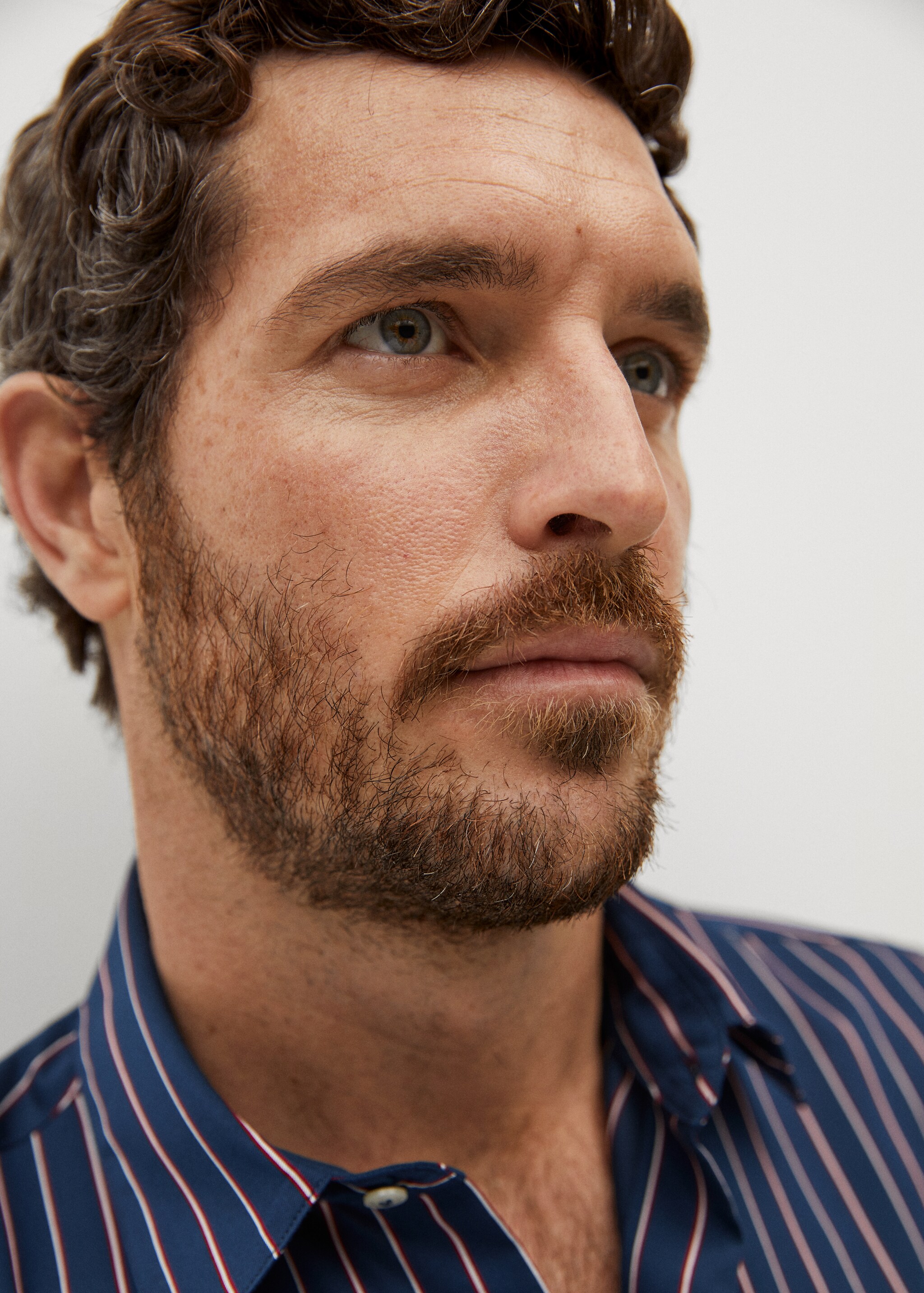 Fluid striped regular-fit shirt - Details of the article 1