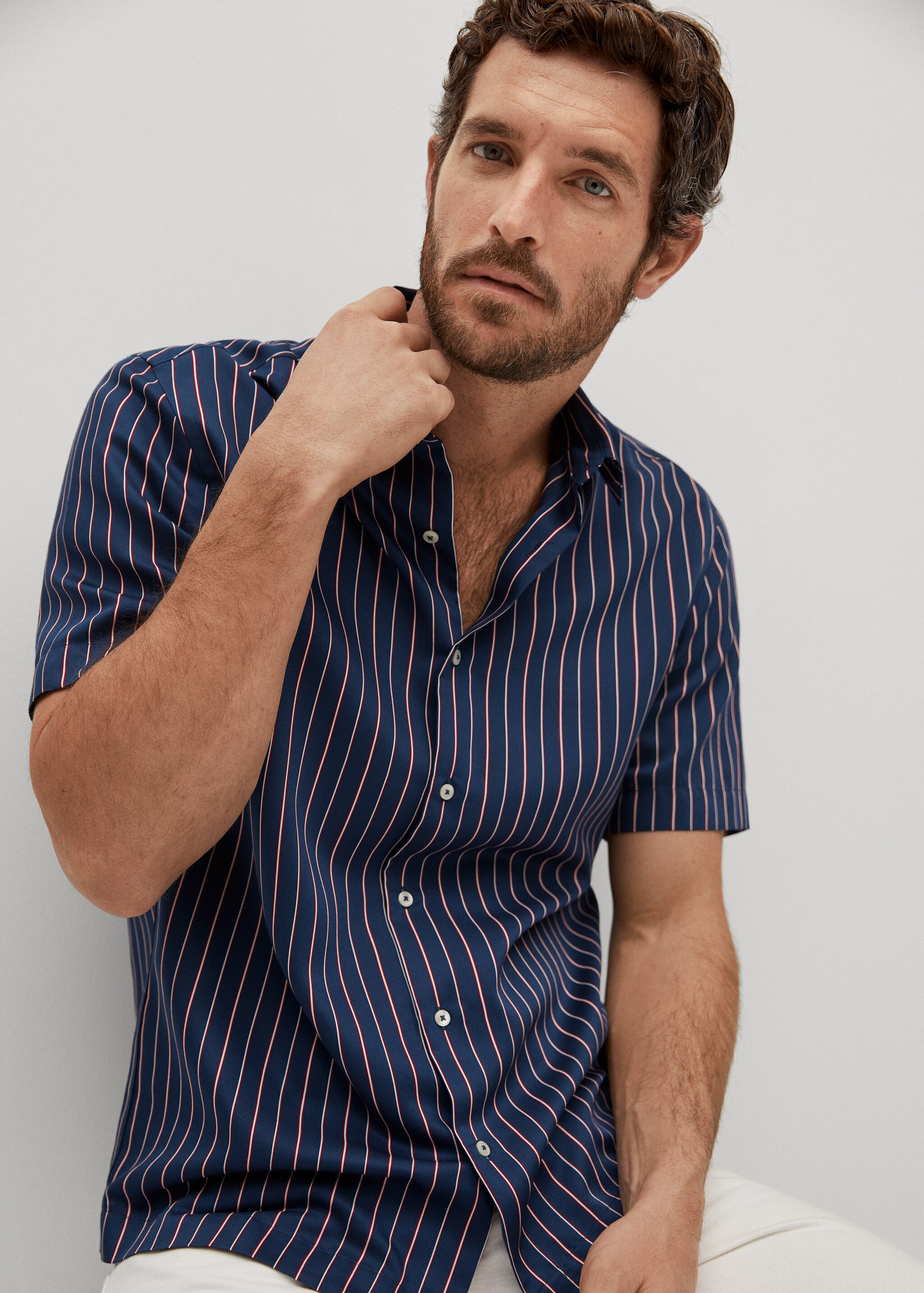 Fluid striped regular-fit shirt - Details of the article 3