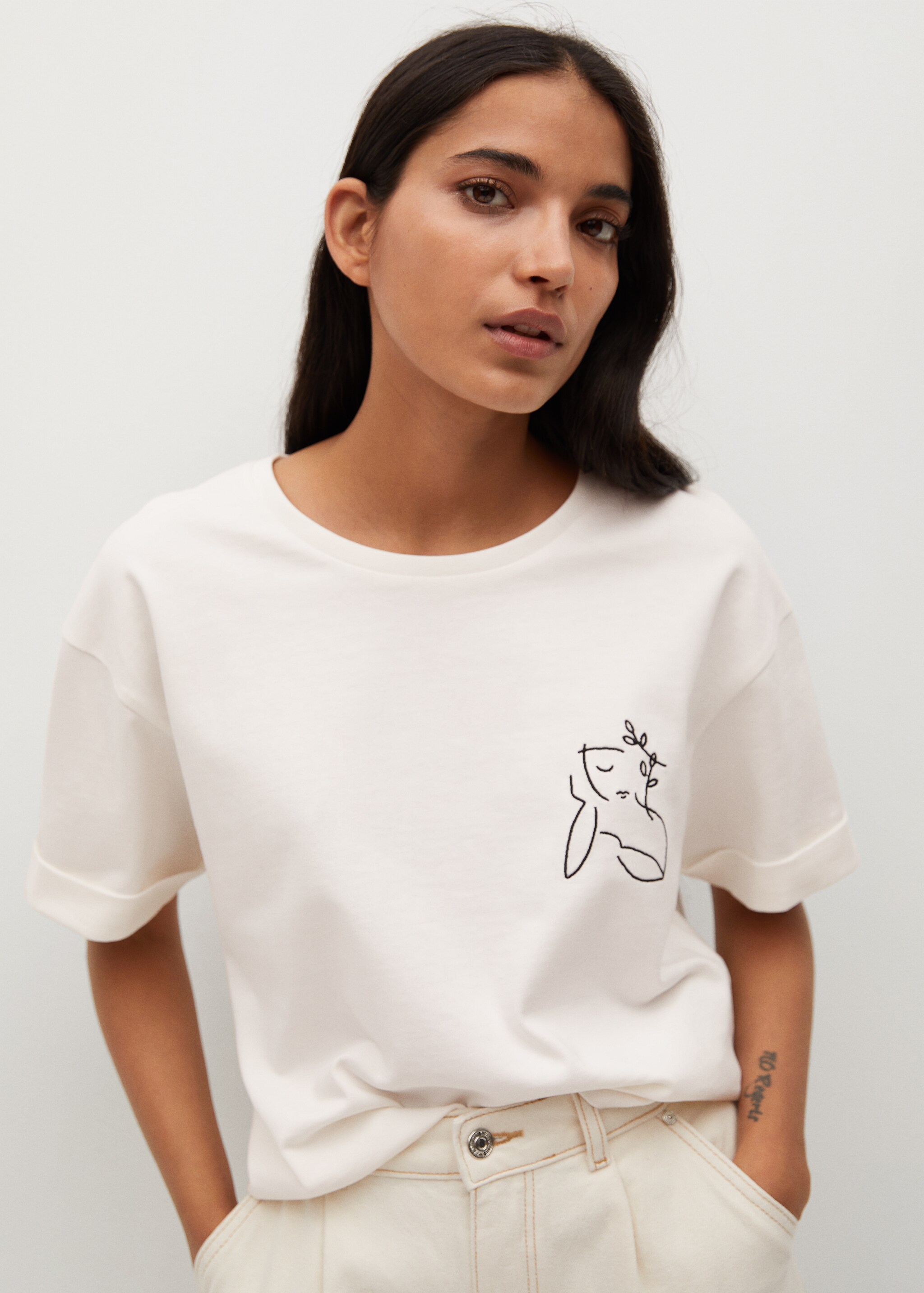 Camiseta algodón estampada - Plano medio