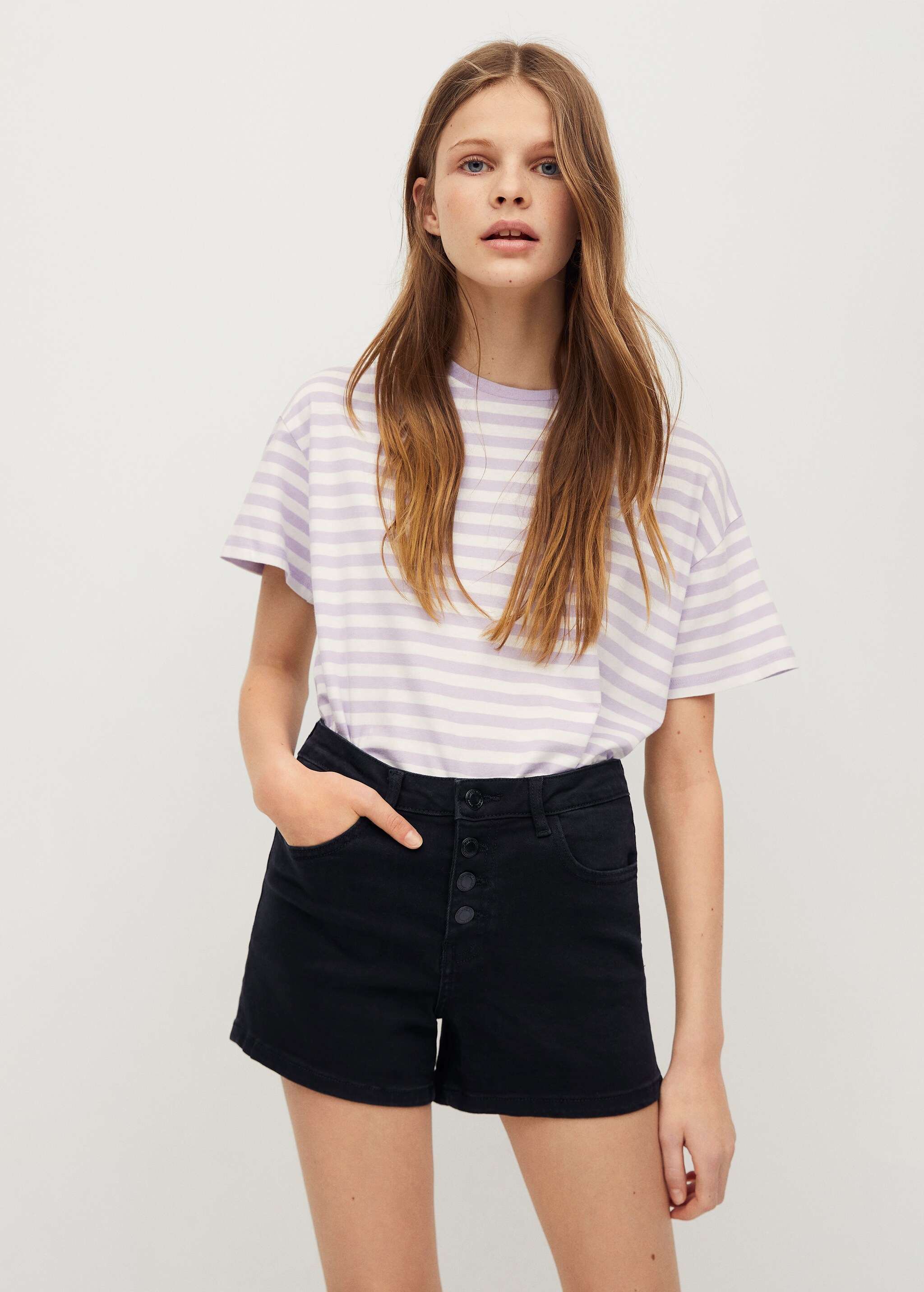 Short denim botones - Plano medio