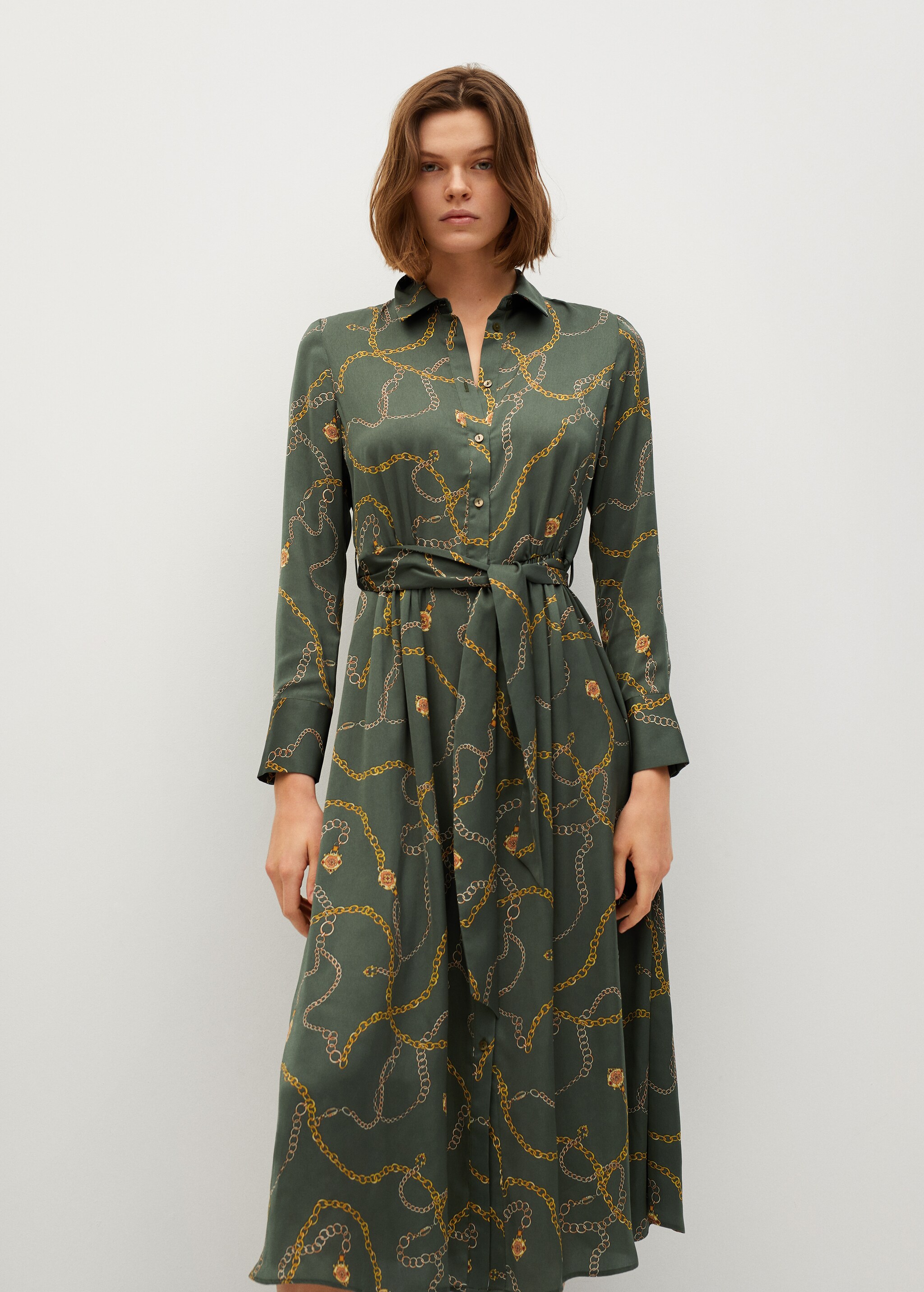 Vestido camisero estampado - Plano medio