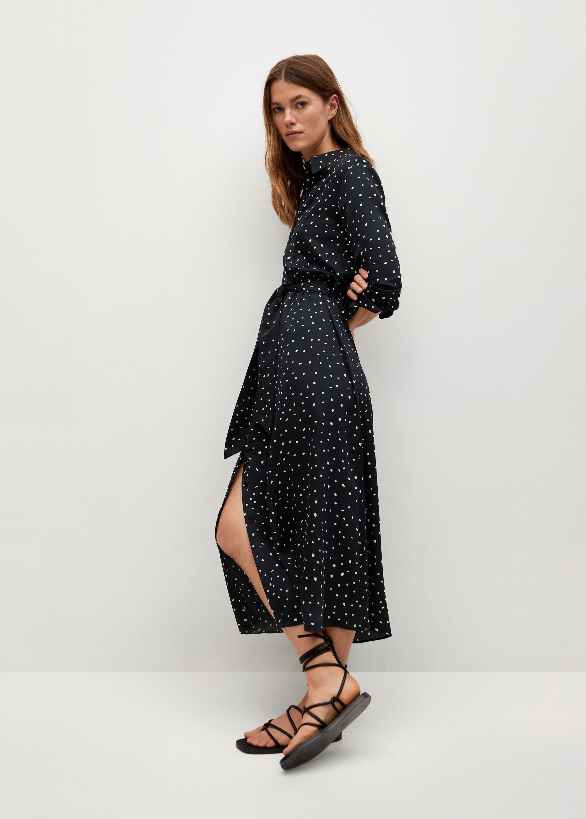 Vestido camisero estampado - Plano medio
