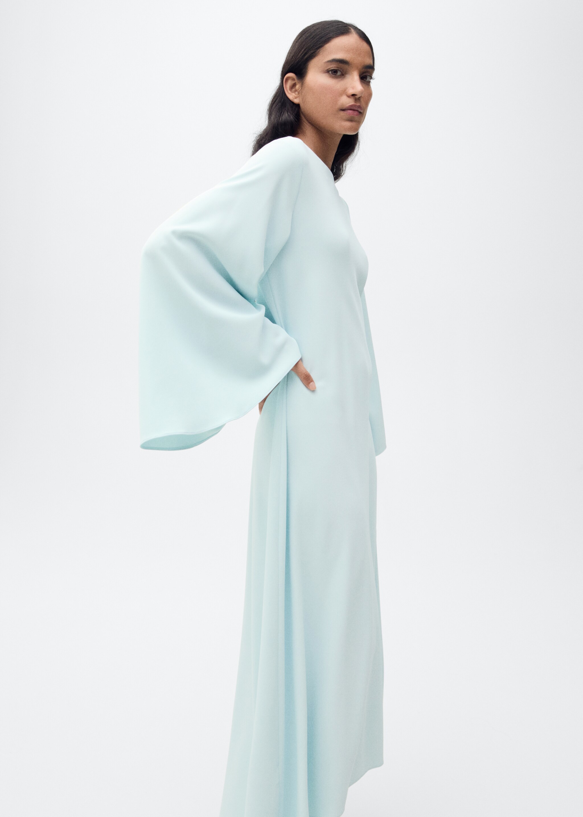 Long flared sleeve dress - Medium plane, Sky Blue. Ref: 87015731-00.