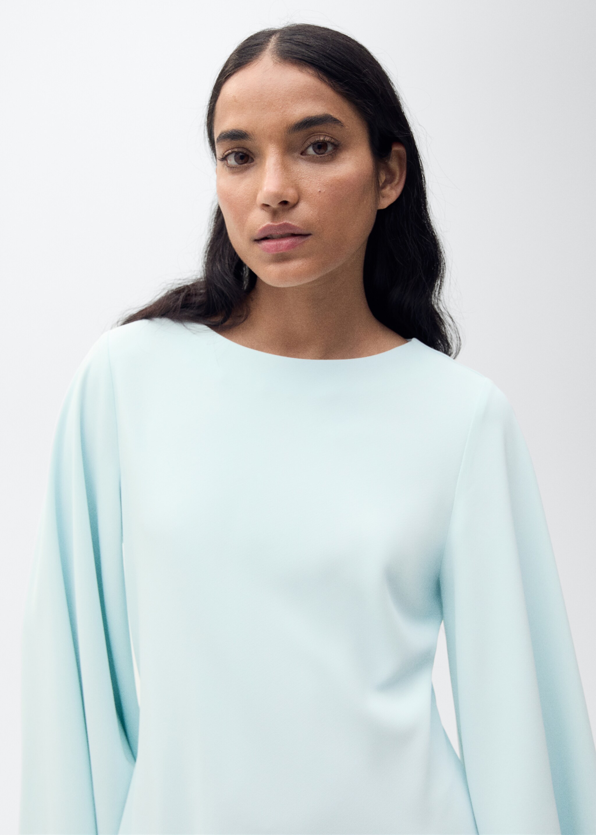 Long flared sleeve dress - Details of the article 1, Sky Blue. Ref: 87015731-00.