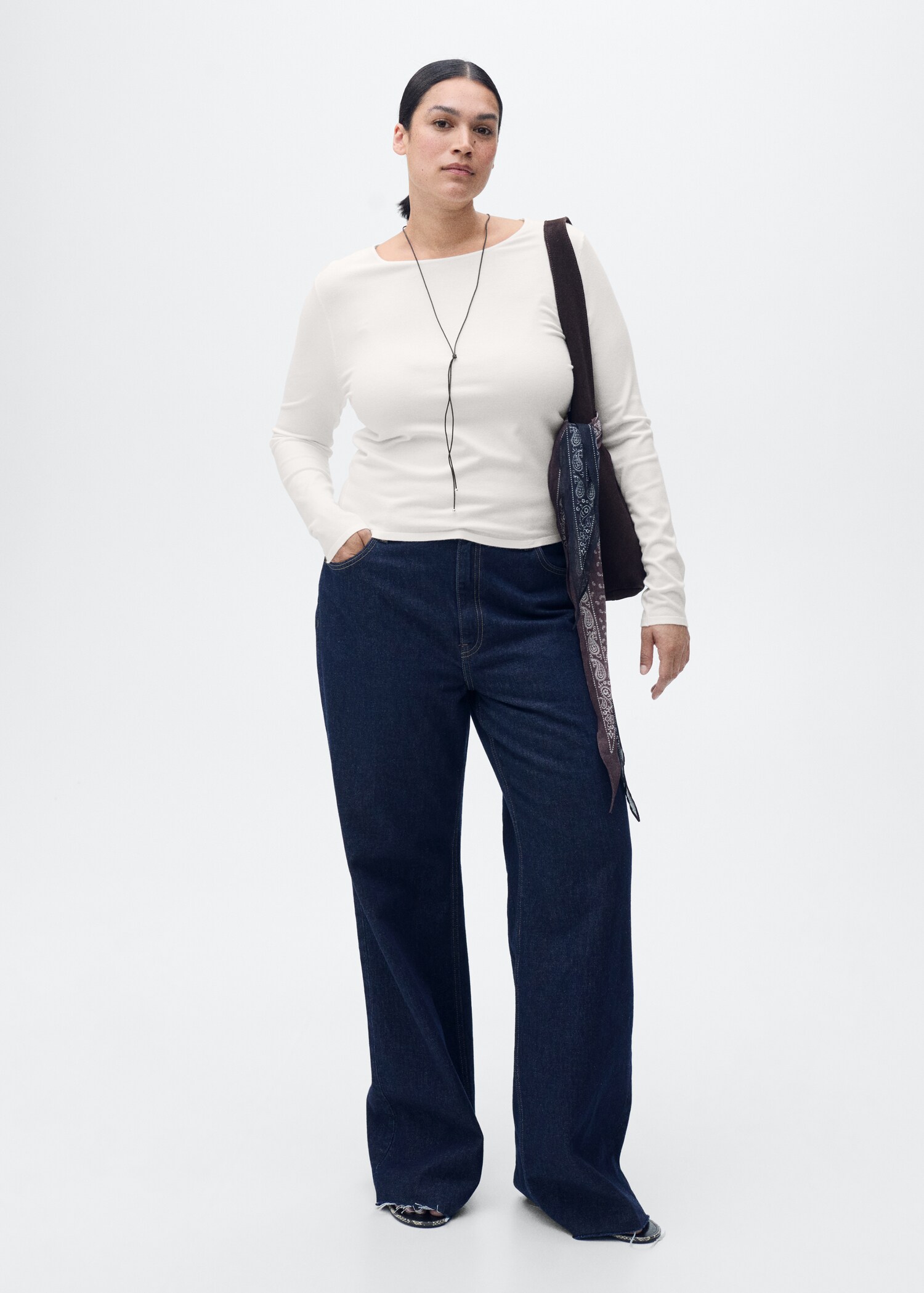 Jersey entallado punto fino - Detalle del artículo 3