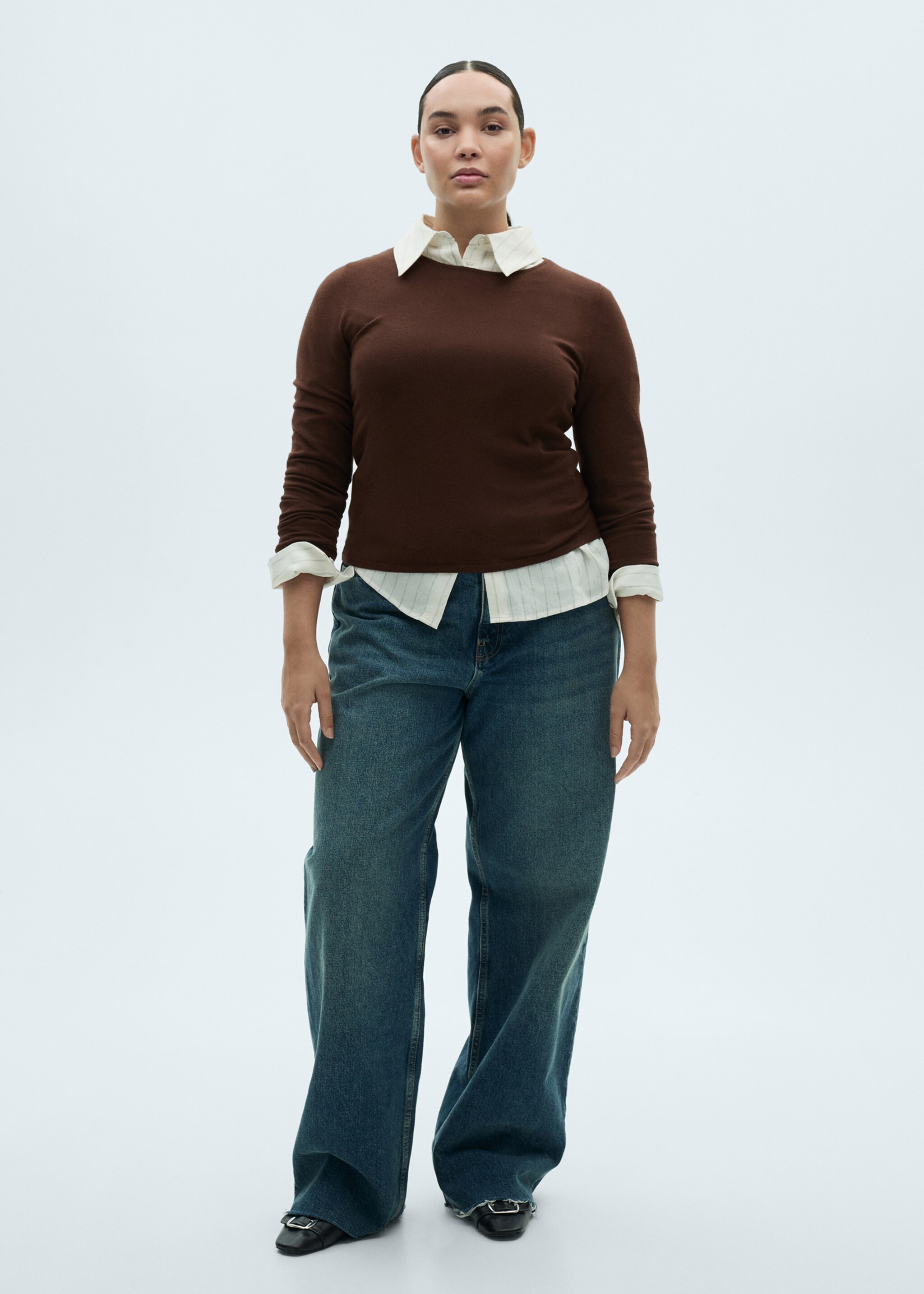 Fine-knit fitted sweater - Details of the article 3, Chocolate. Ref: 87015759-00.
