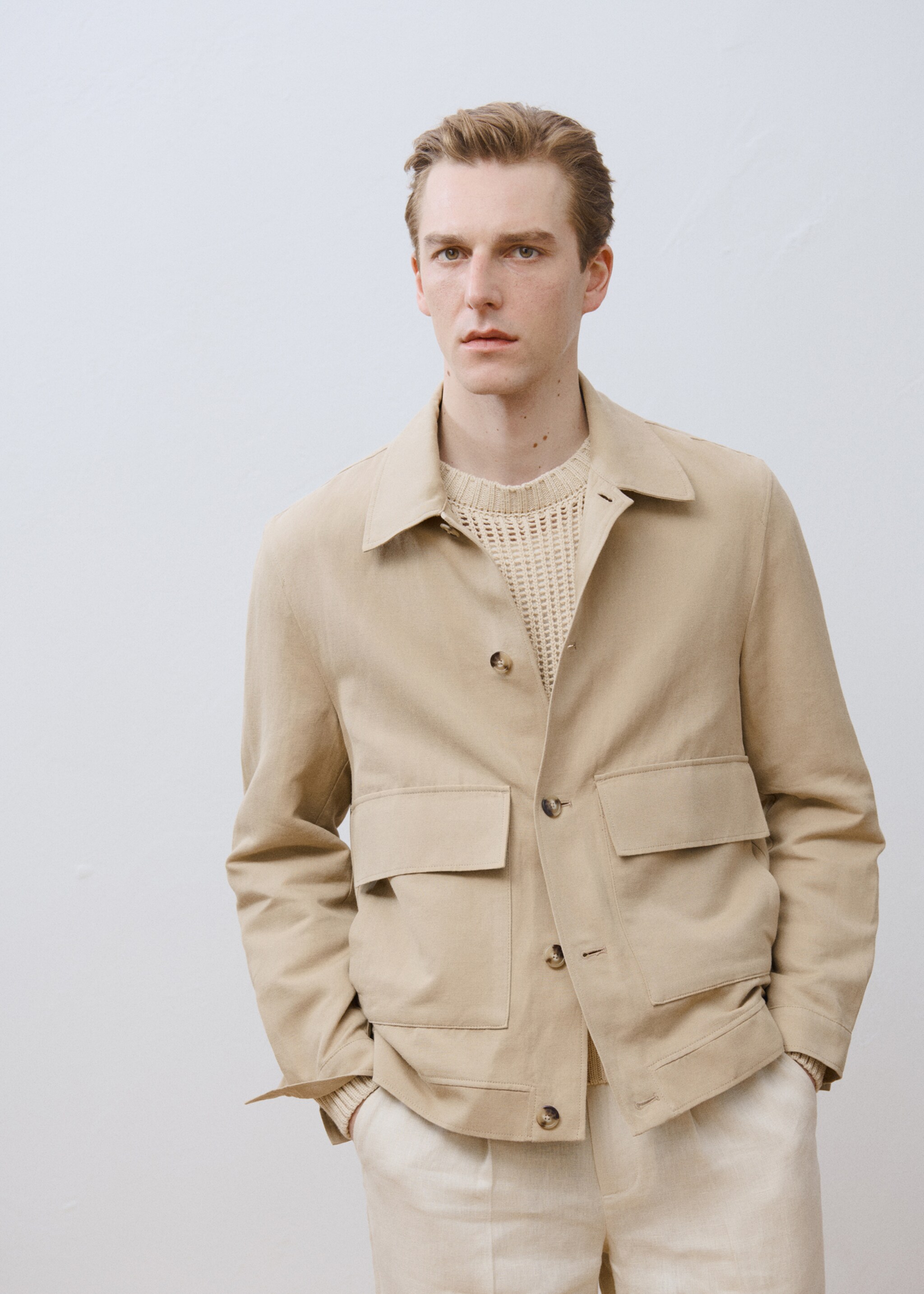 Linen-blend jacket with pockets - Details of the article 5, Beige. Ref: 87015923-00.