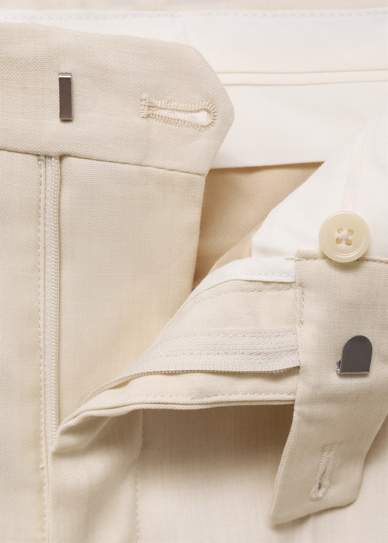 Milan slim-fit suit trousers - Details of the article 0