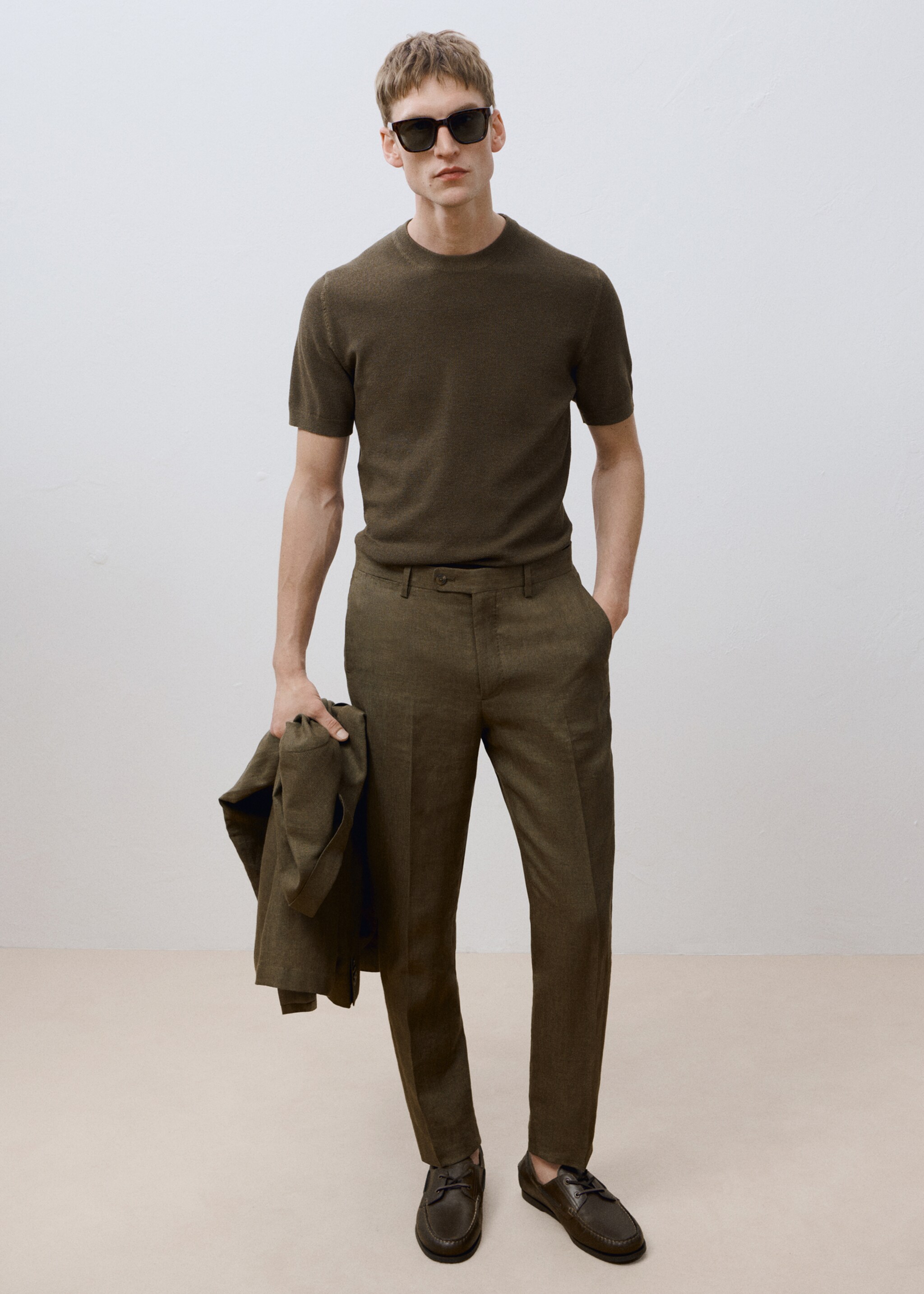 Amalfi 100% linen slim-fit suit trousers - Details of the article 9, Khaki. Ref: 87015937-00.