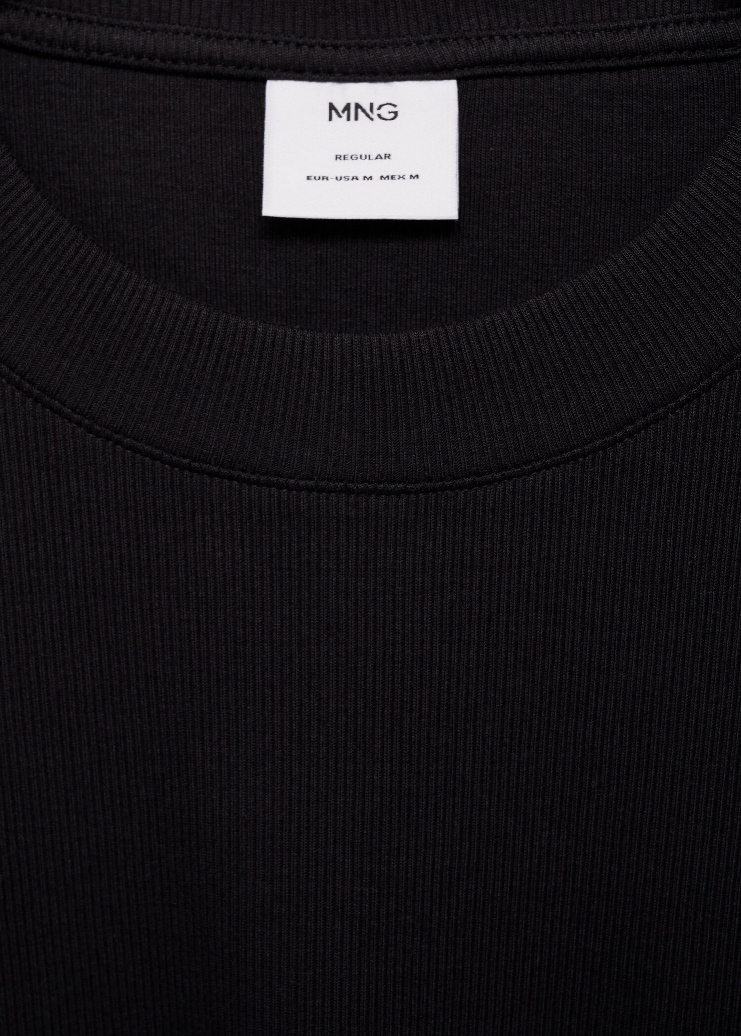 Regular fit ribbed cotton t-shirt - Details of the article 8