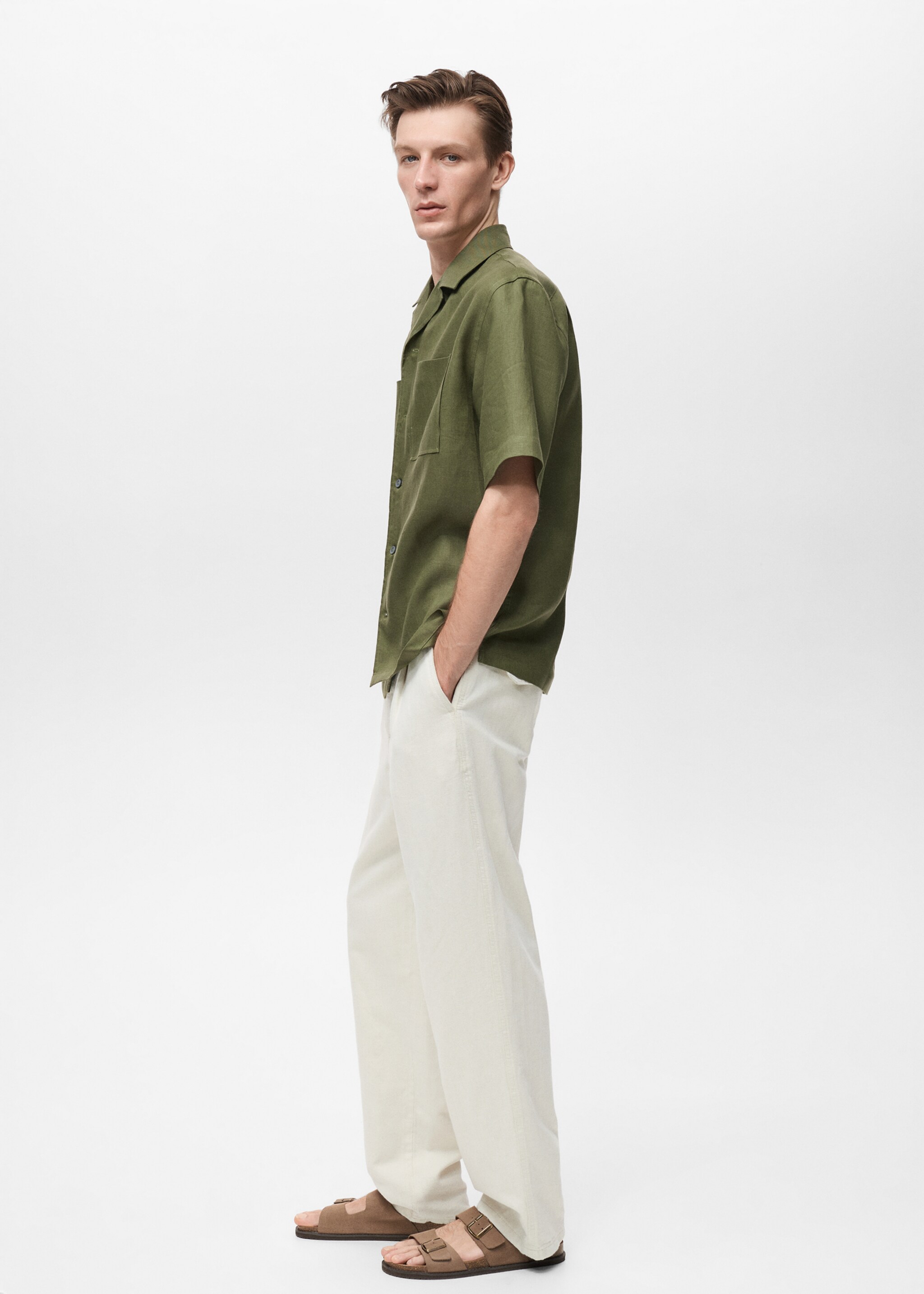 Overhemd 100% linnen met bowlingboord - Detail van het artikel 2, Groen. Ref: 87015954-00.