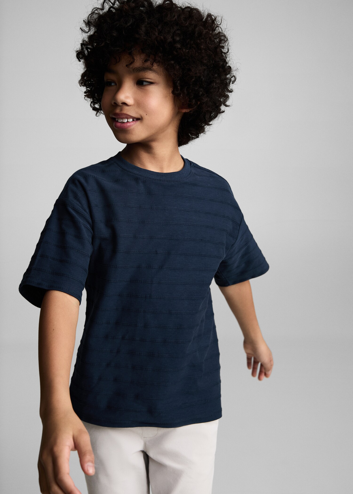 Camiseta algodón rayas relieve - Plano medio