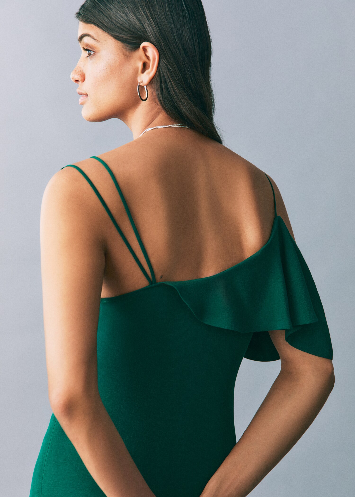 Asymmetrisk chiffongklänning - Detaljer om artikeln 6