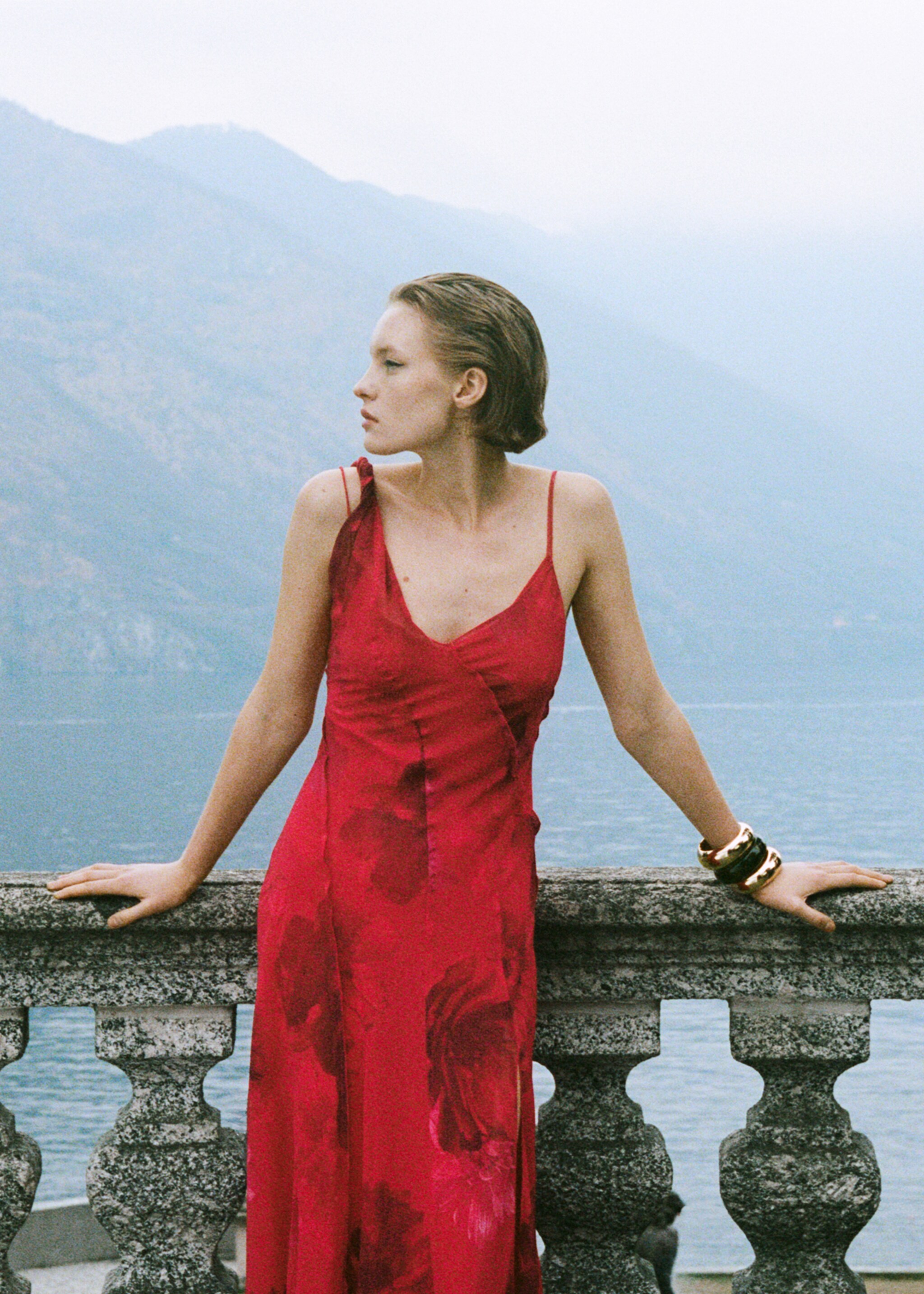 Vestido asimétrico floral - Detalle del artículo 7, Rojo. Ref: 87016378-00.