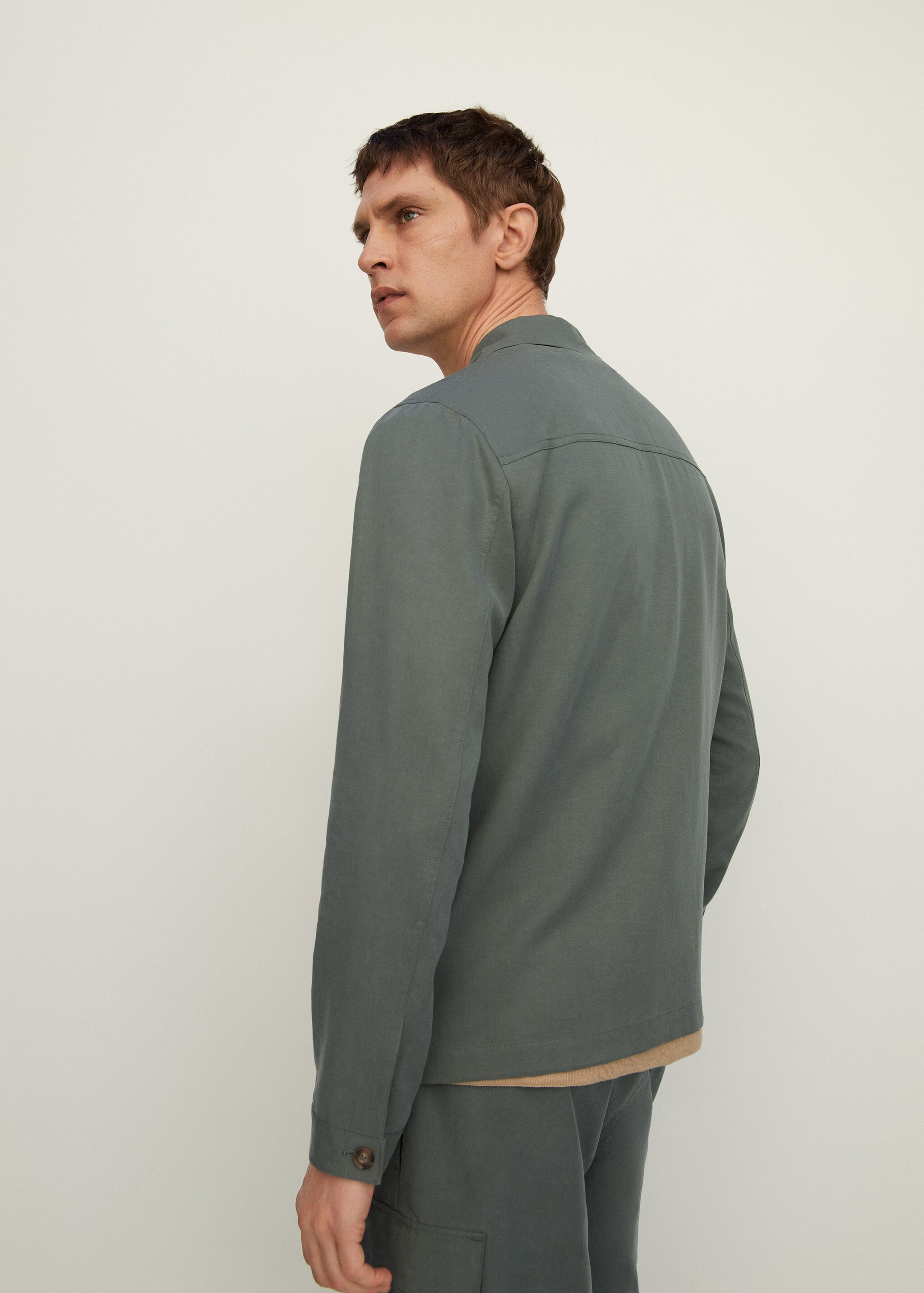 Sobrecamisa lyocell lino bolsillo - Detalle del artículo 5
