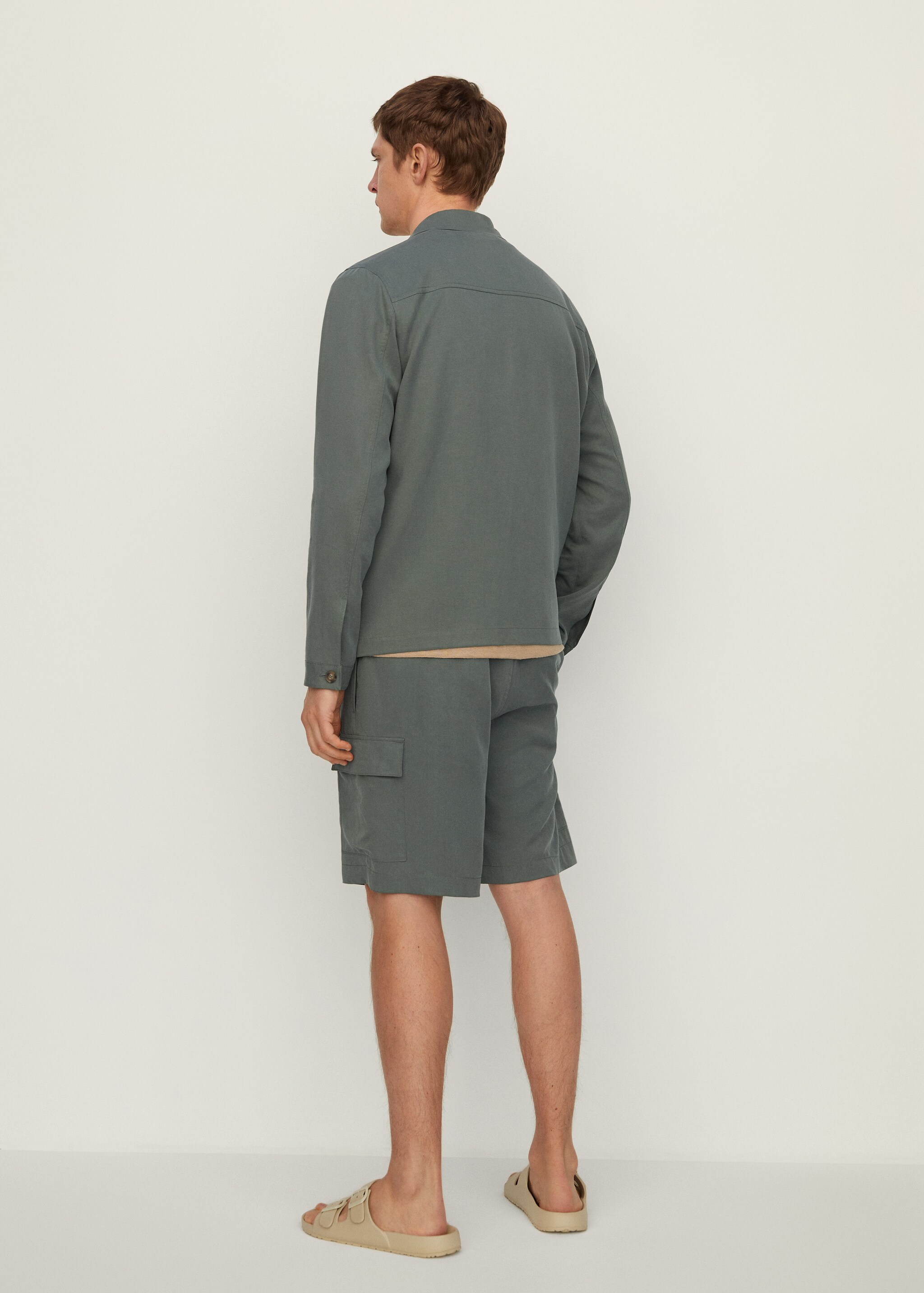 Sobrecamisa lyocell lino bolsillo - Reverso del artículo