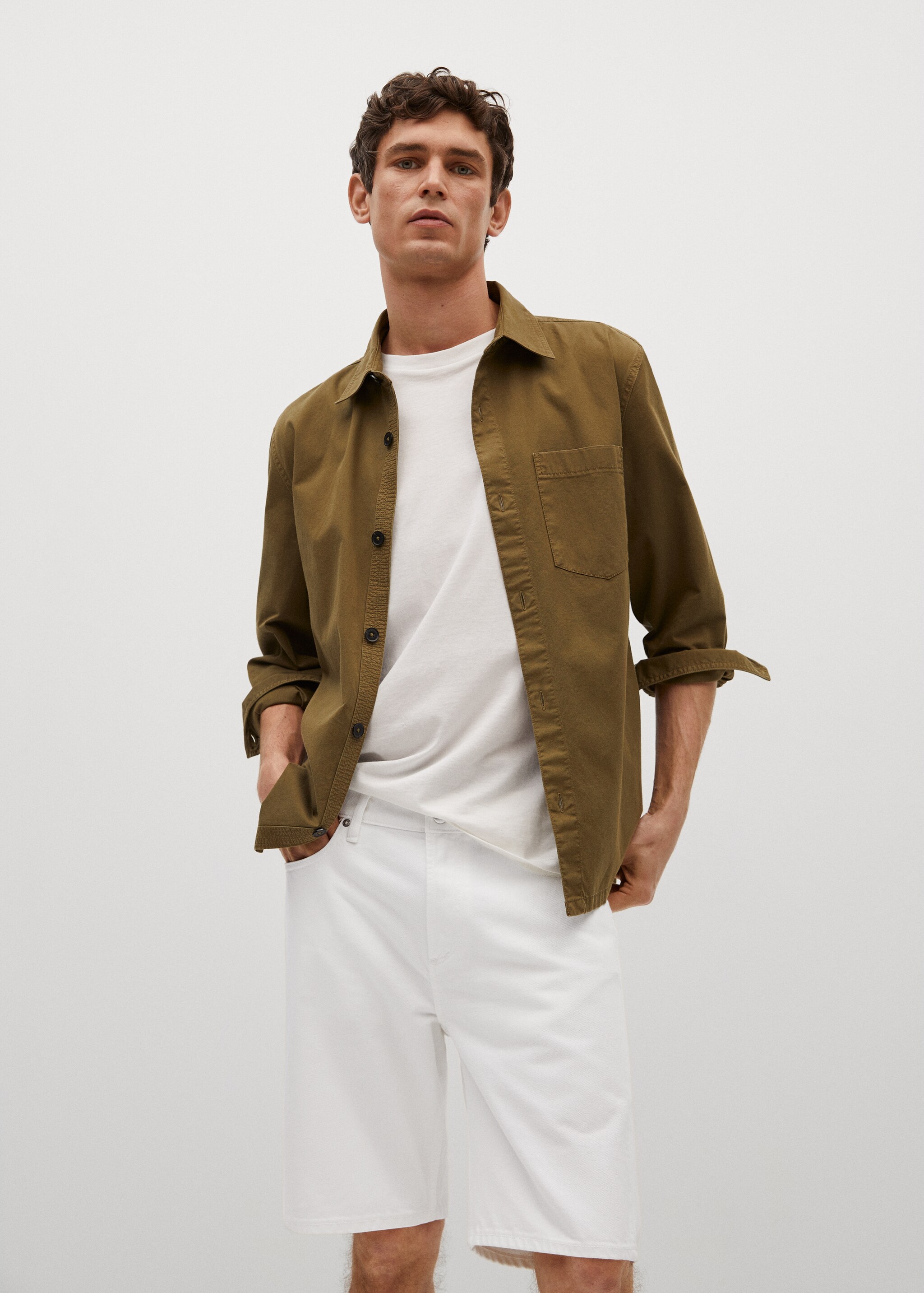 Bermuda relaxed denim blanco - Plano medio