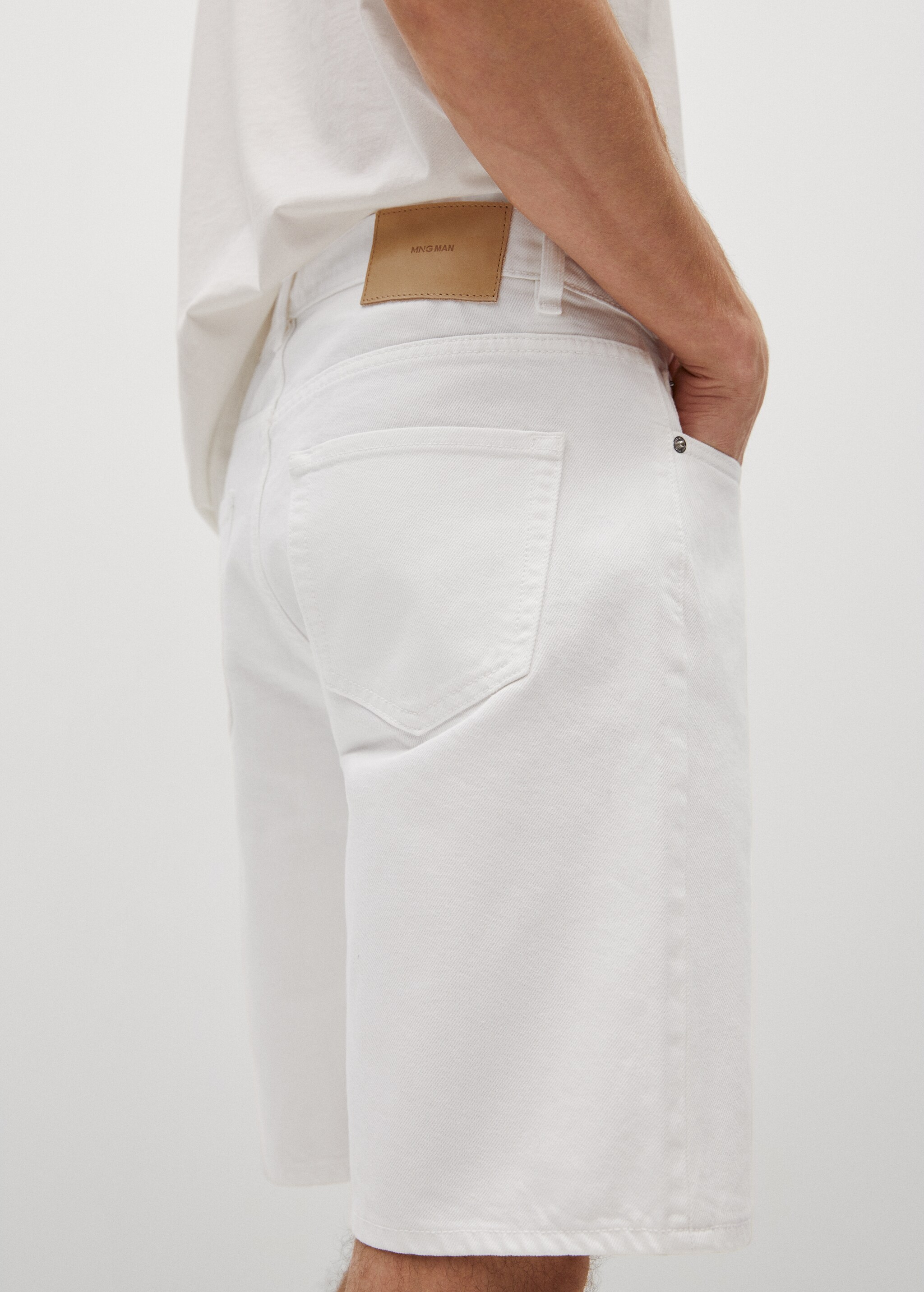 Bermuda relaxed denim blanco - Detalle del artículo 2