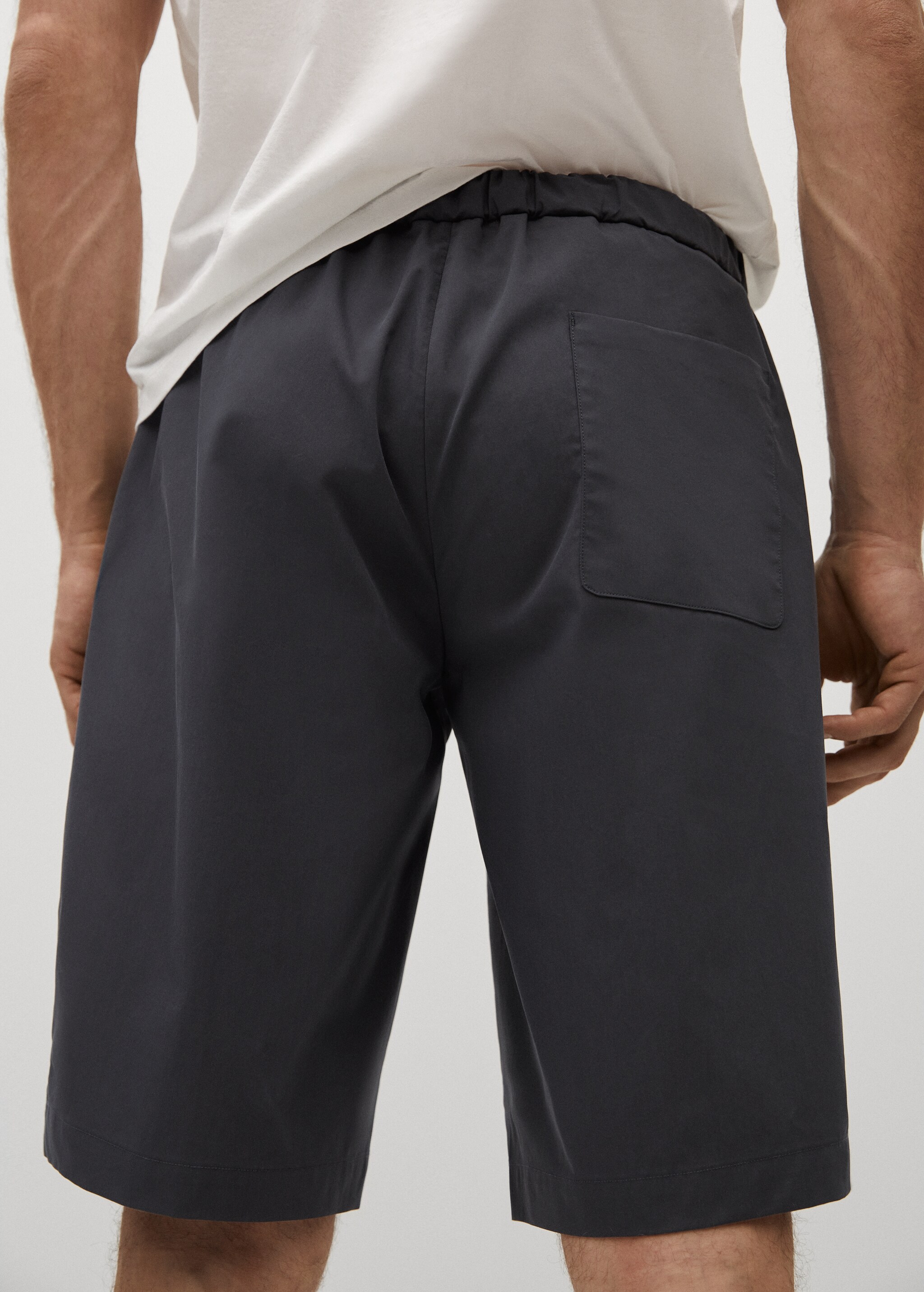 Premium fabric jogger shorts - Details of the article 2