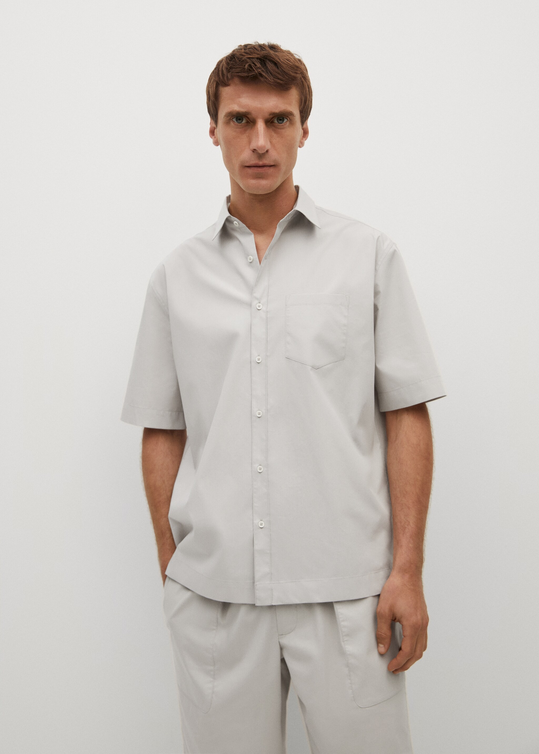 Camisa regular fit tejido premium - Plano medio