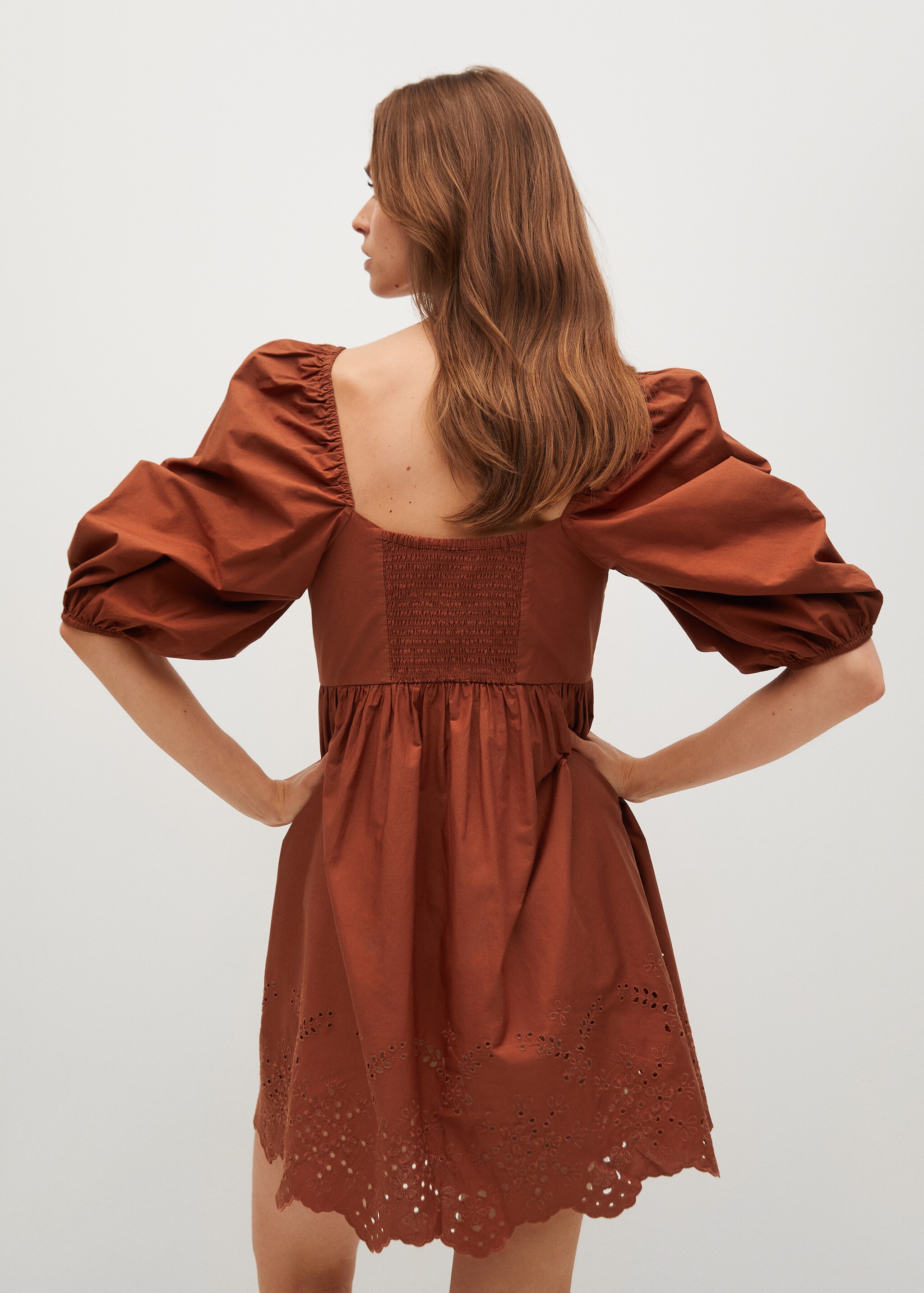 Vestido popelín bordado suizo - Reverso del artículo