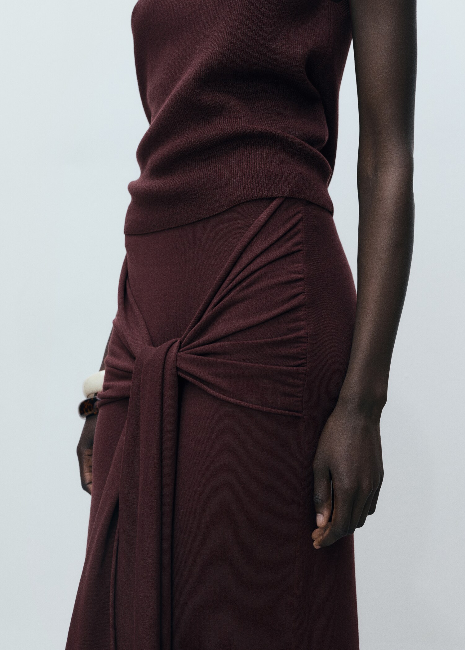 Knitted skirt with knot detail - Details of the article 6