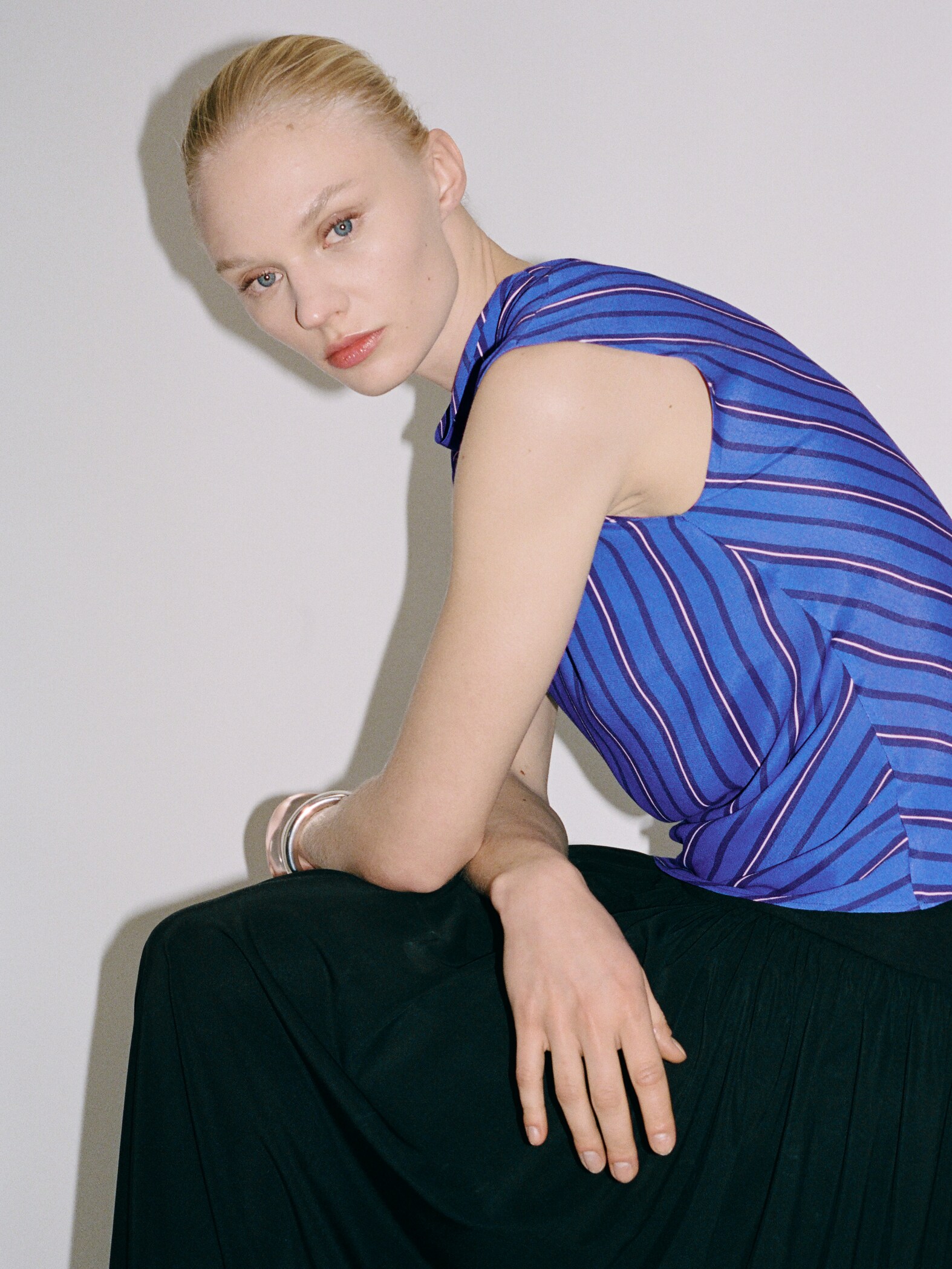 Brusa asimètrica ratlles - Detall de l'article 6